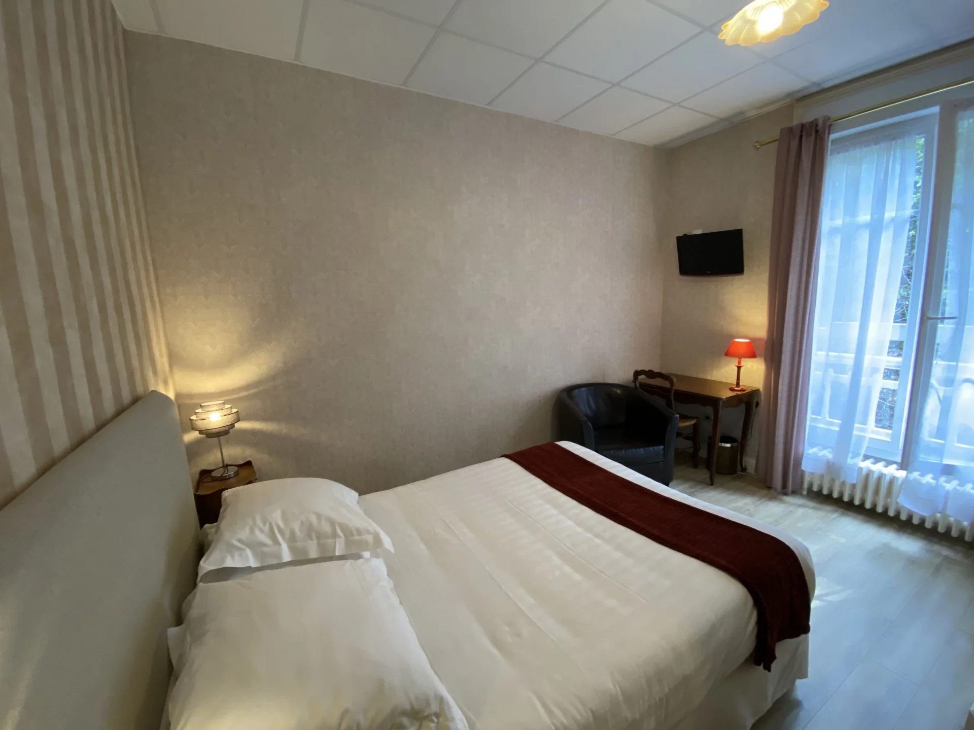 Brit Hotel Le Roc Au Chien 5