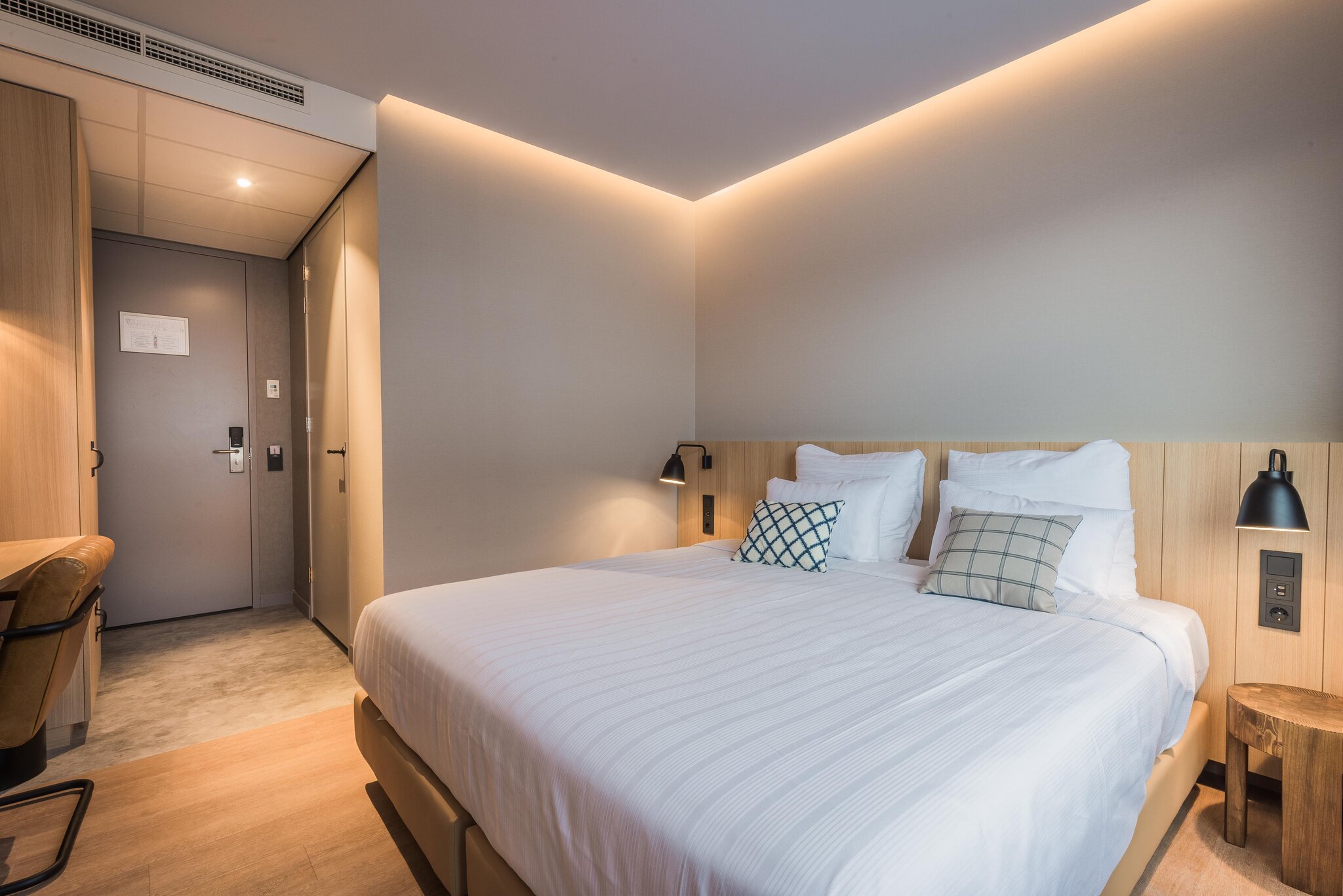 Urban Lodge Hotel 2