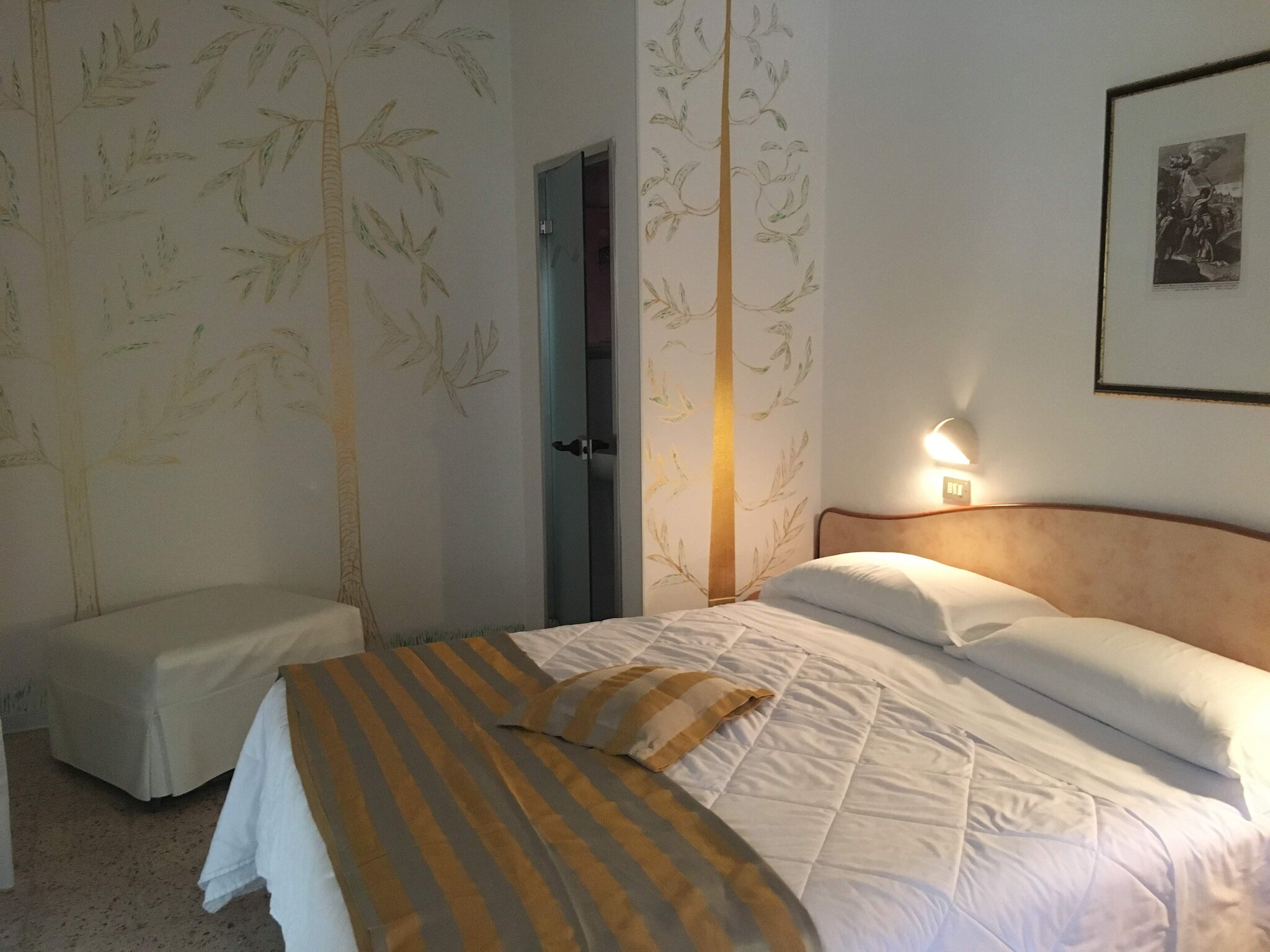 Hotel Derby 4