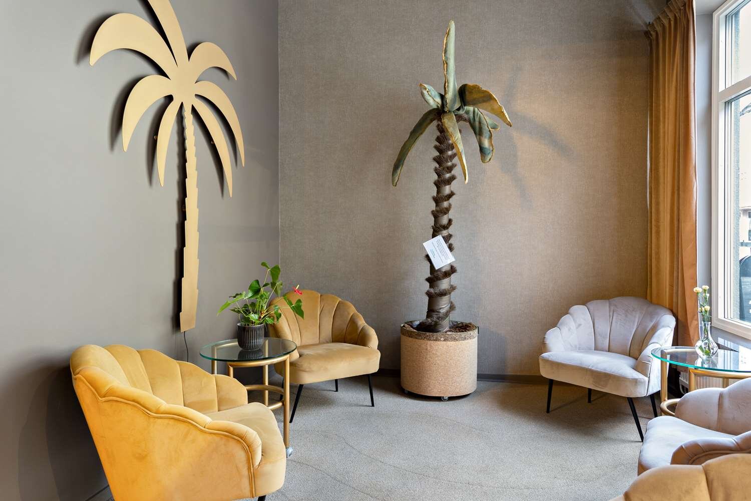 Collection Signature - Palm Tree Hotel 2