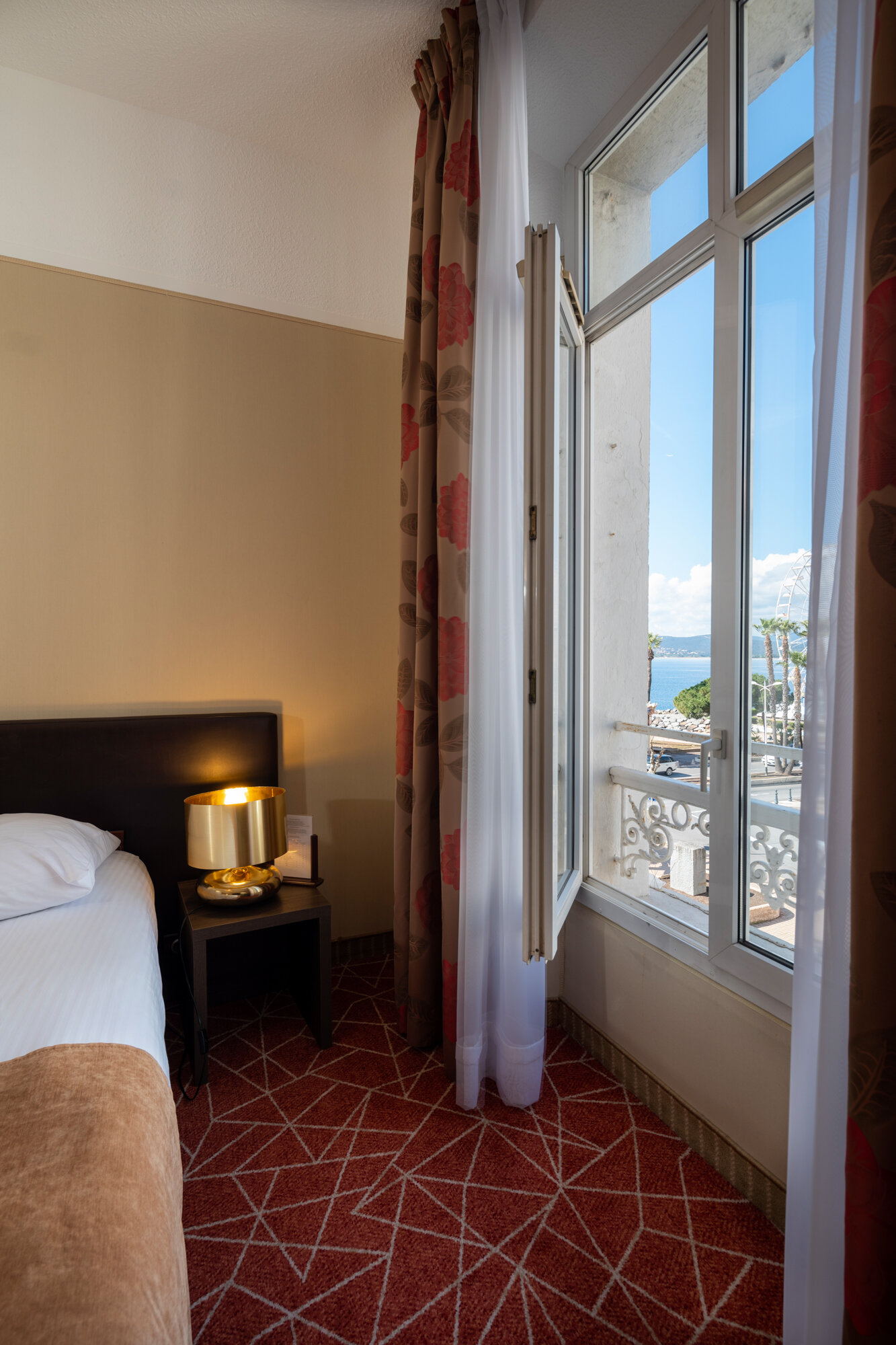 Hôtel Excelsior 2