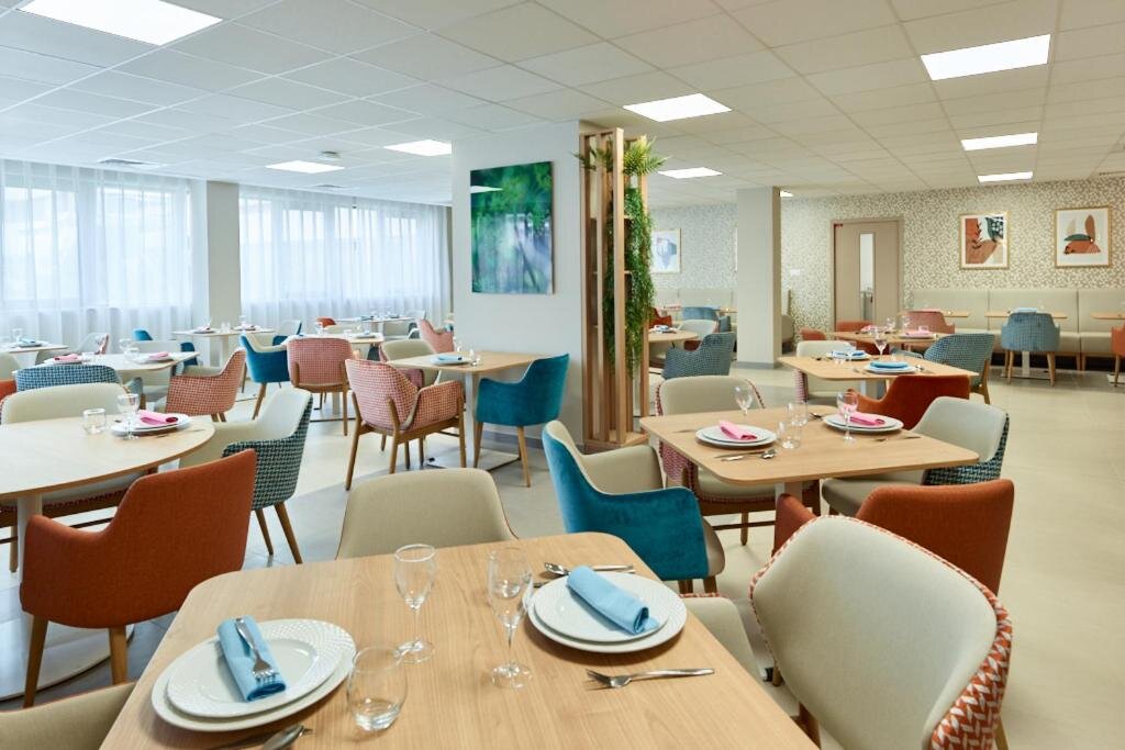 Zenao Appart'hotel Suresnes 2