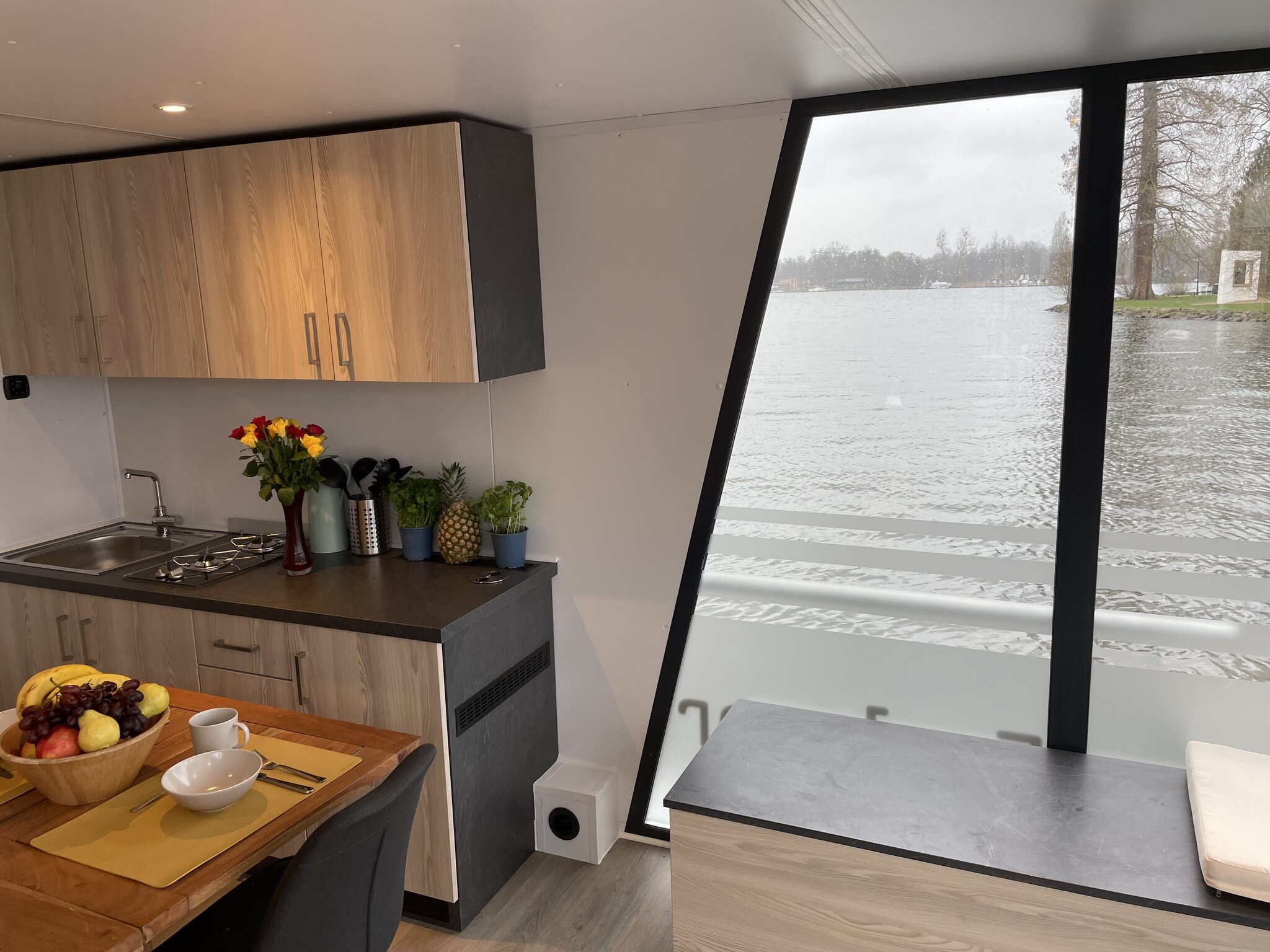 Cosy Hausboote 3