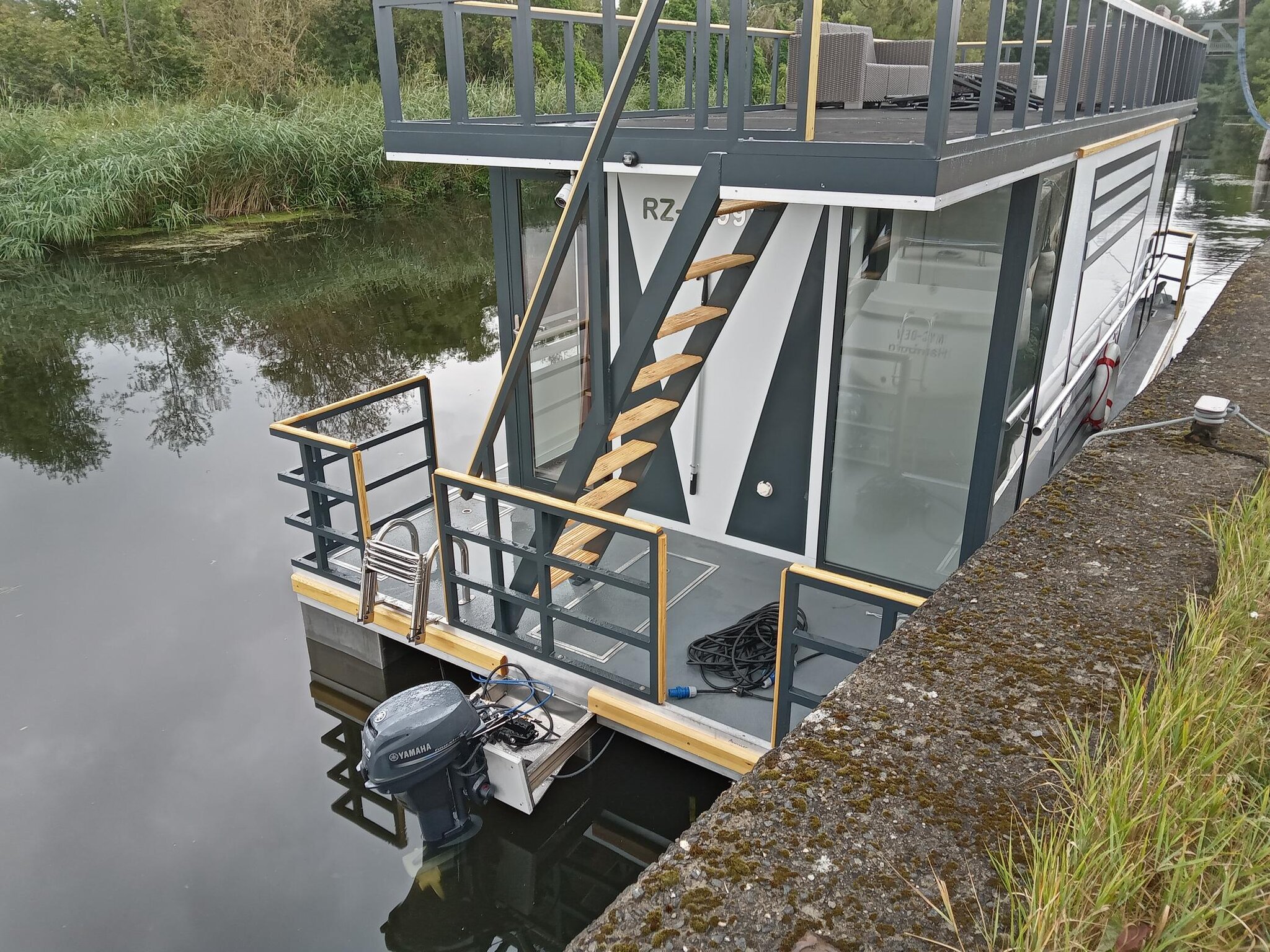 Cosy Hausboote 2