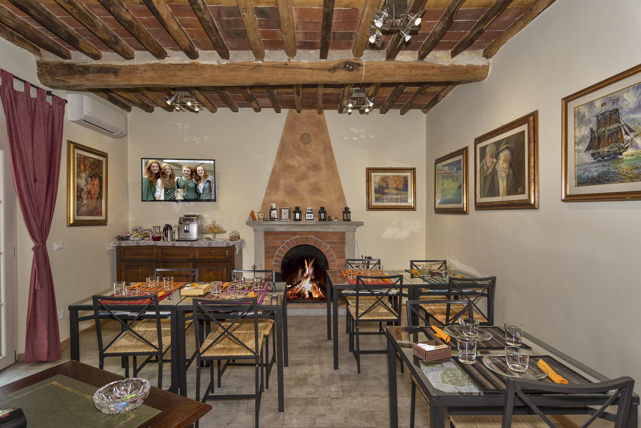 Art Gallery B&B 2