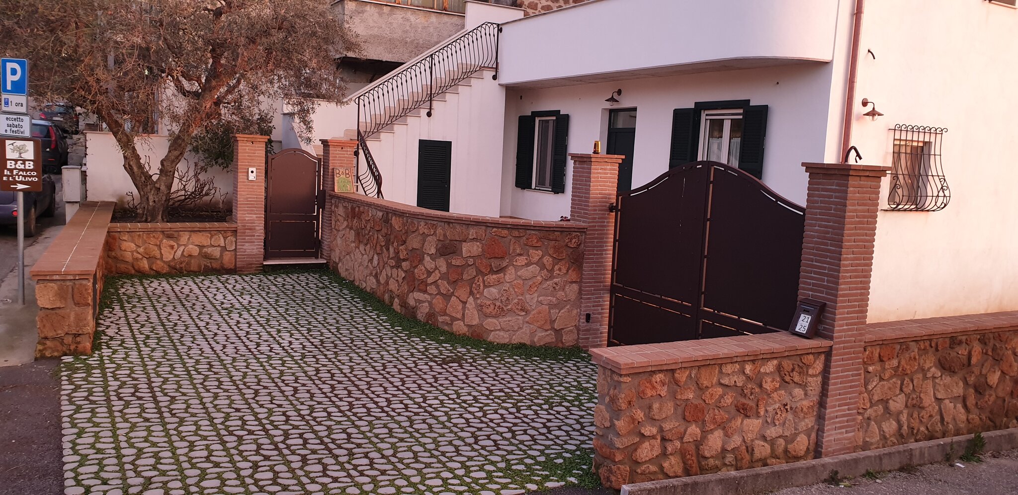 B&B Il Falco e l'Ulivo 4