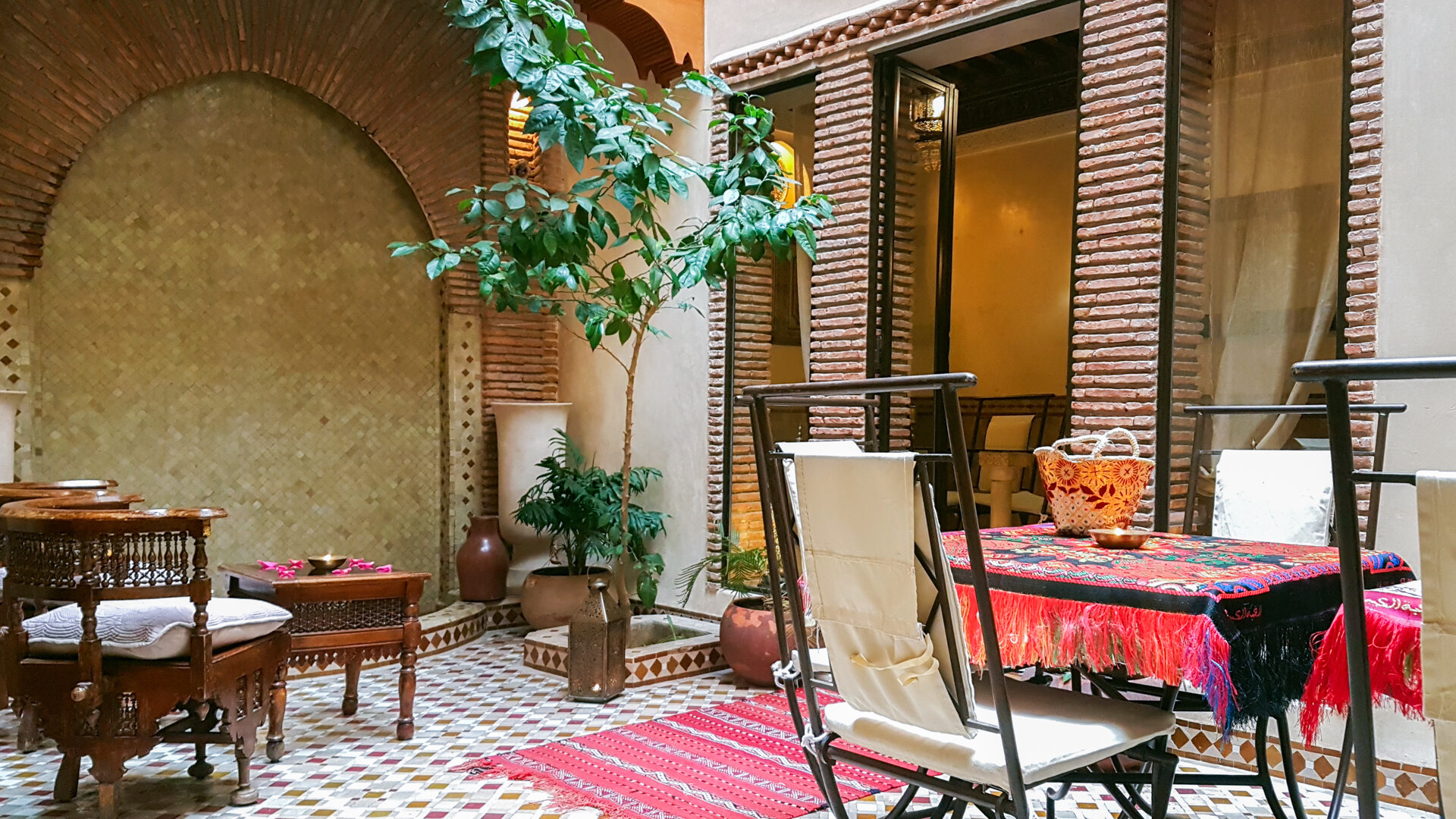 Riad Gallery 49 2