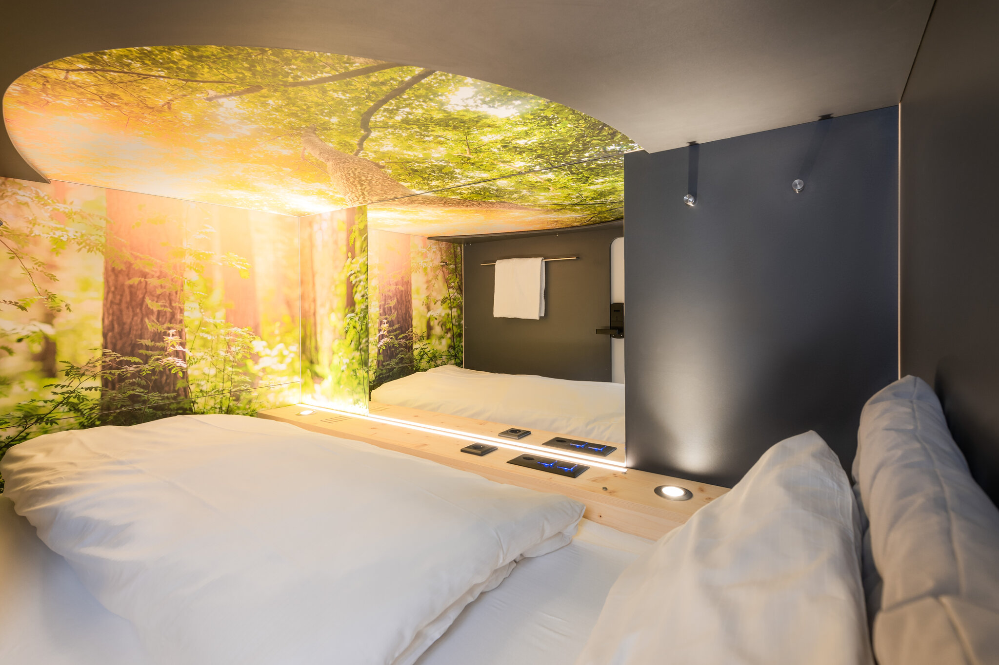 Capsule Hotel by Hyve Basel 2