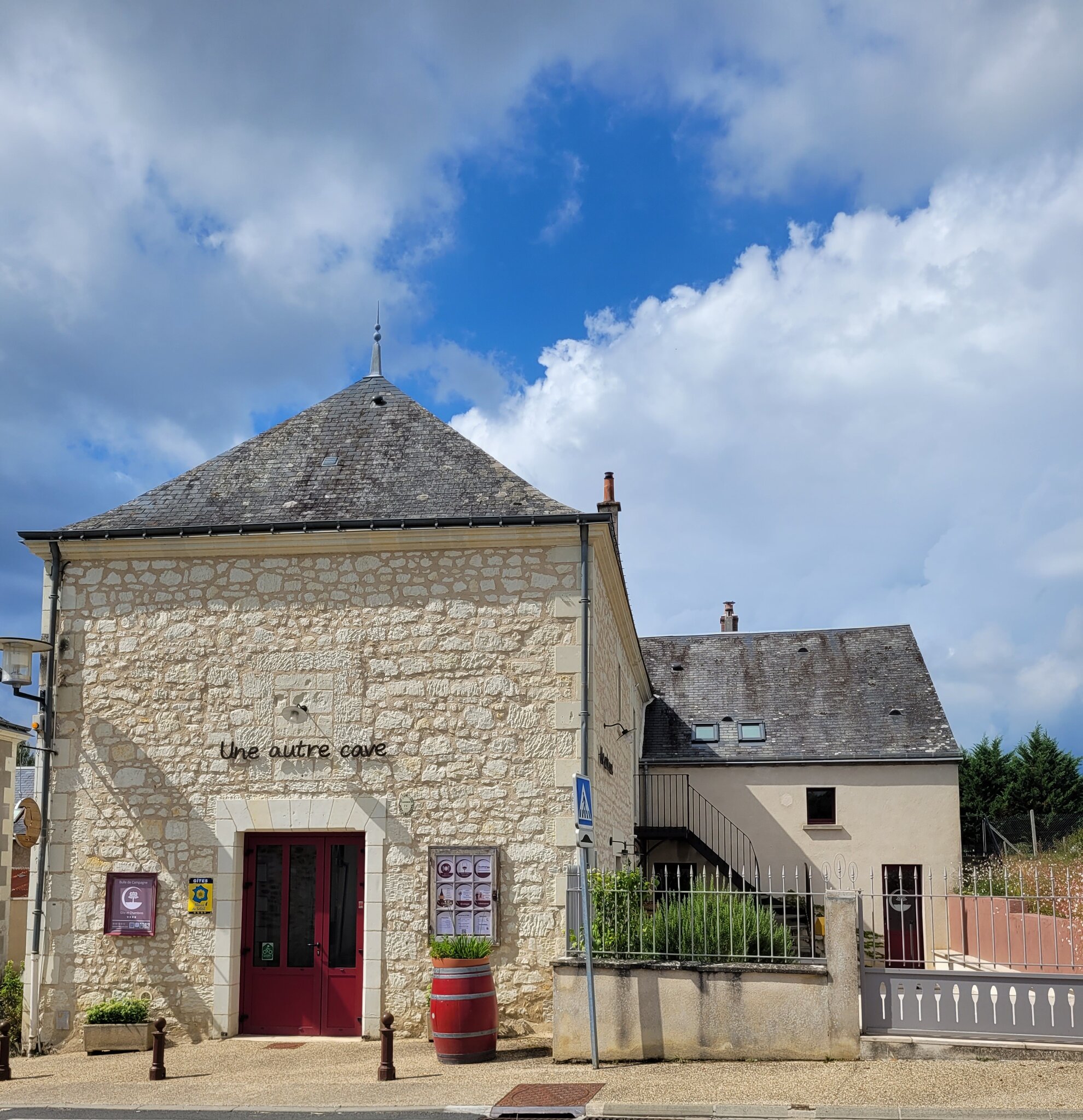 Une autre cave