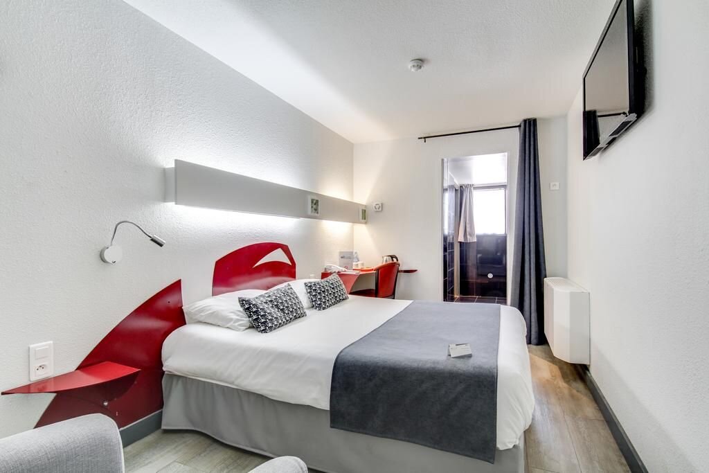 Brit Hotel Porte d'Espagne - Perpignan 2