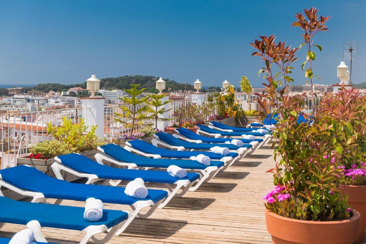 Hotel Ridomar365