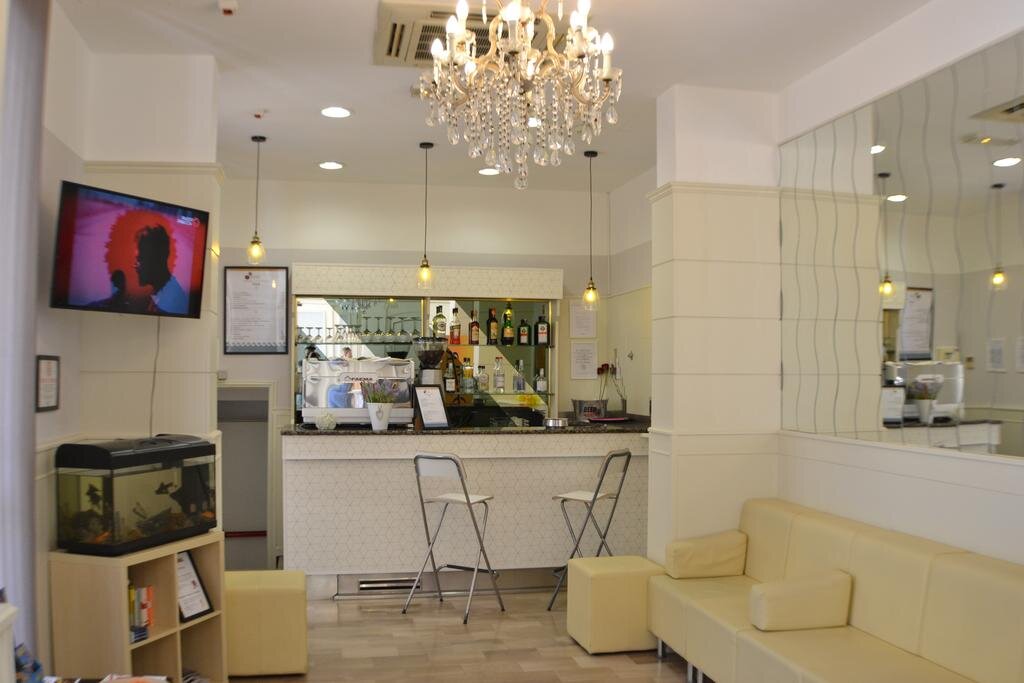 Hotel Villa Caterina 5