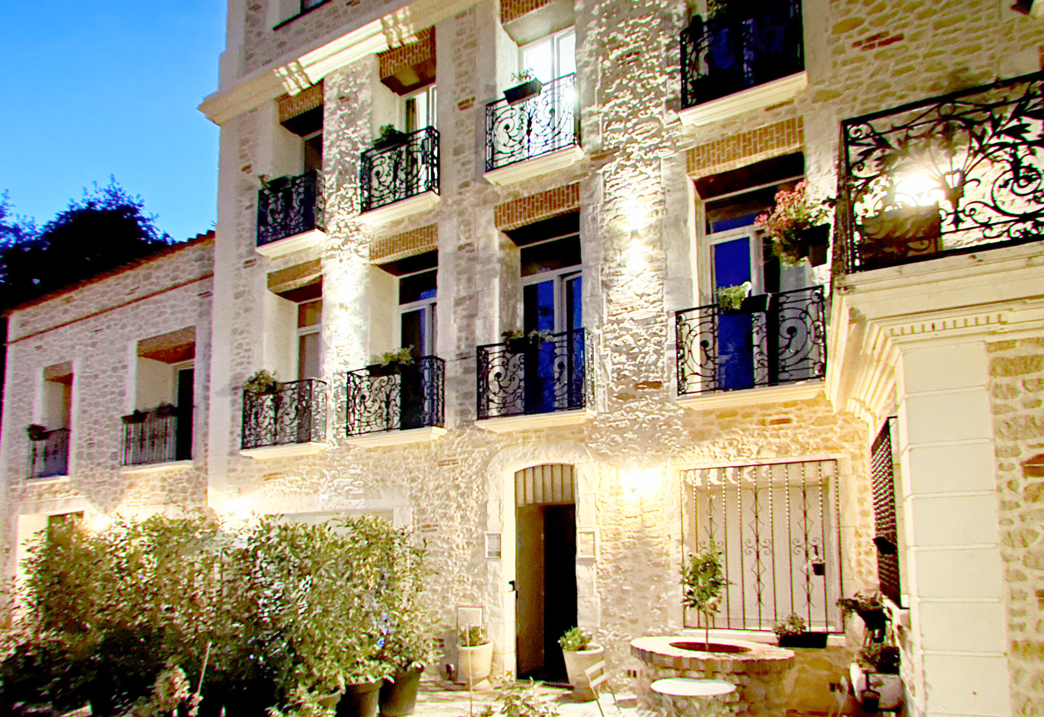 Appart Hotel Spa Perpignan