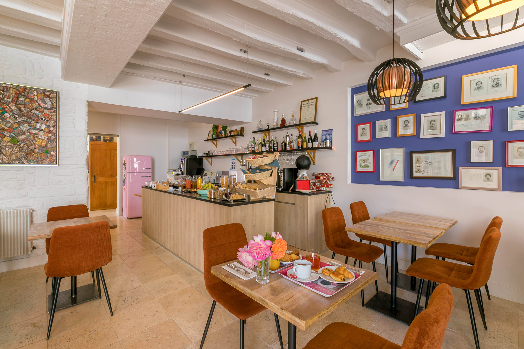 Le Central Boutique 2