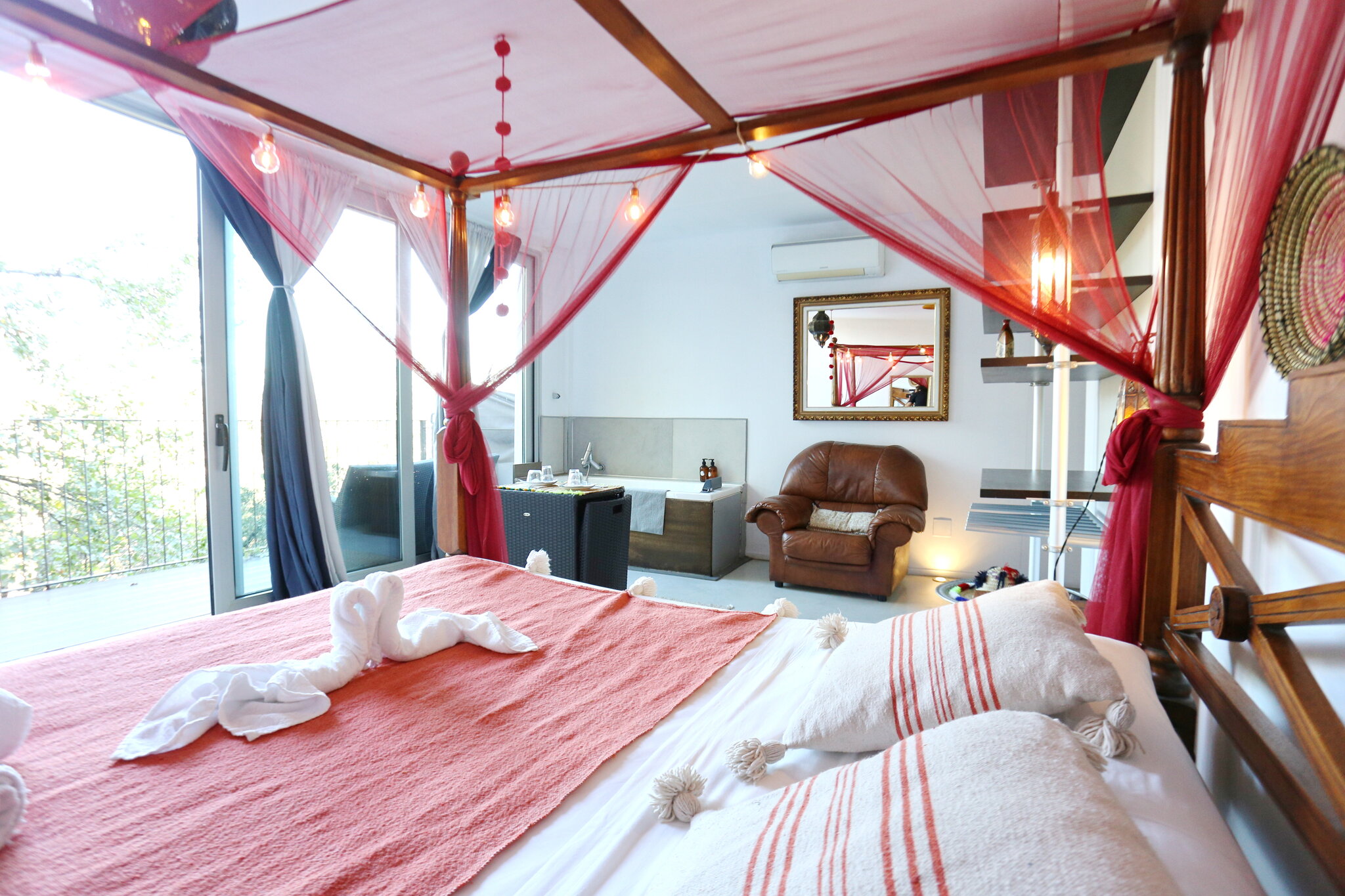 Les Suites 2