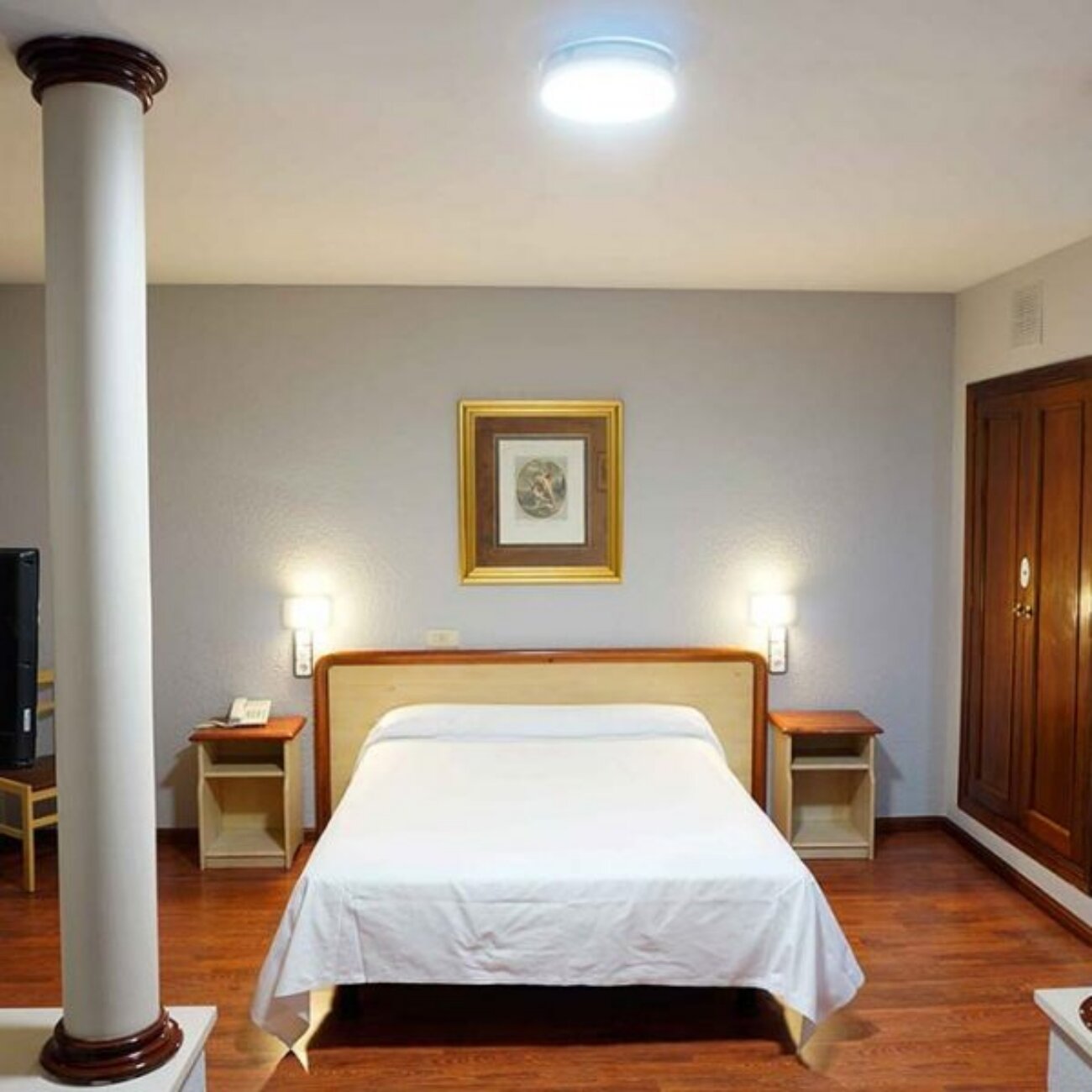 Hotel Cesaraugusta 2