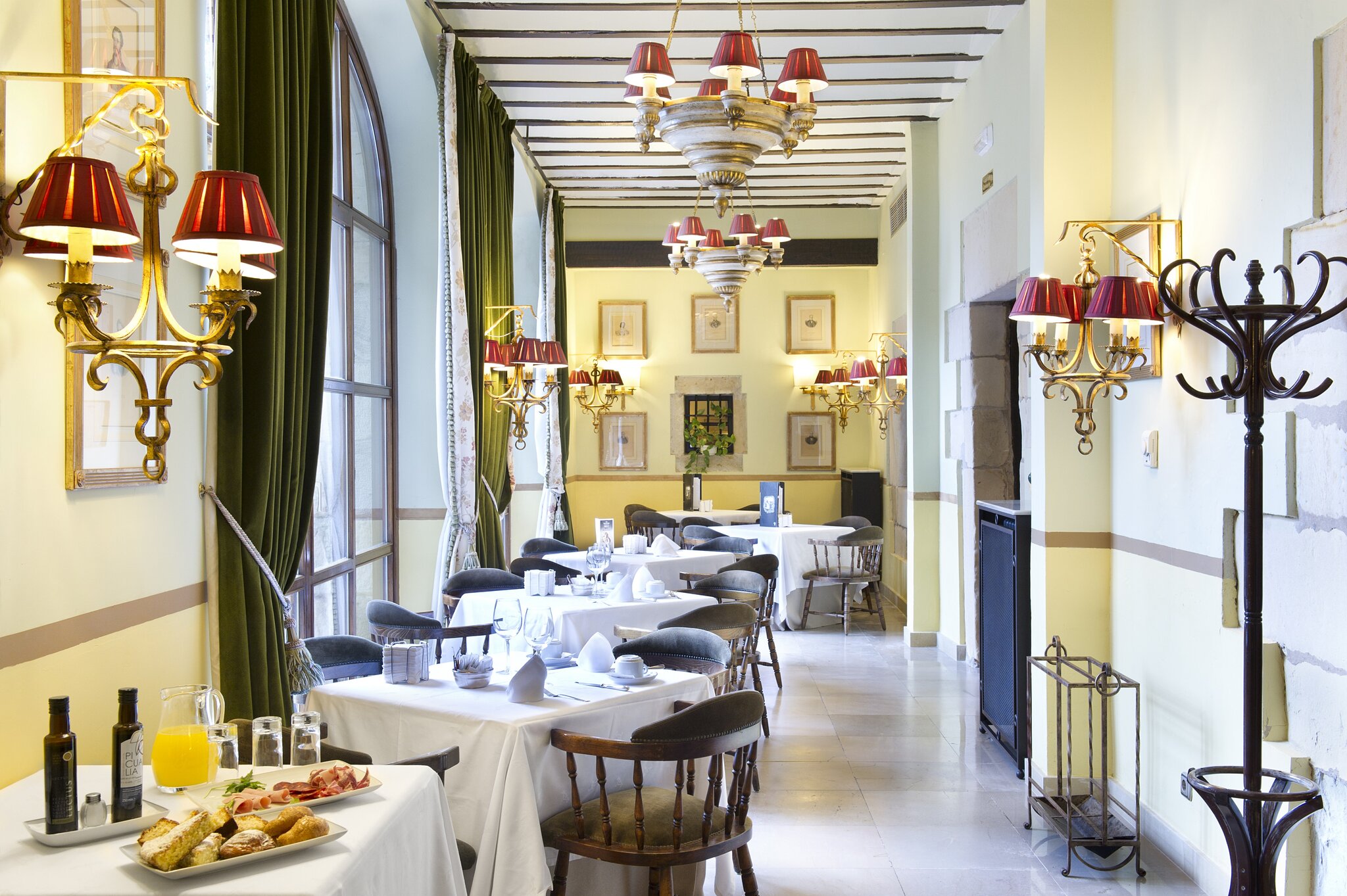 Parador de Santillana Gil Blas 4