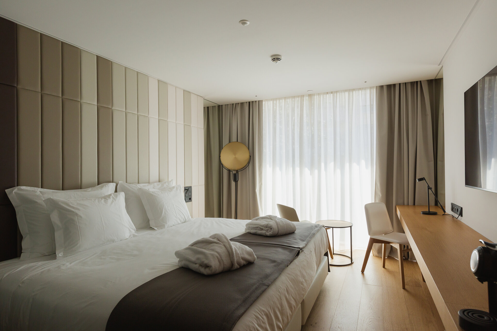 Lumen Hotel & The Lisbon Light Show 3