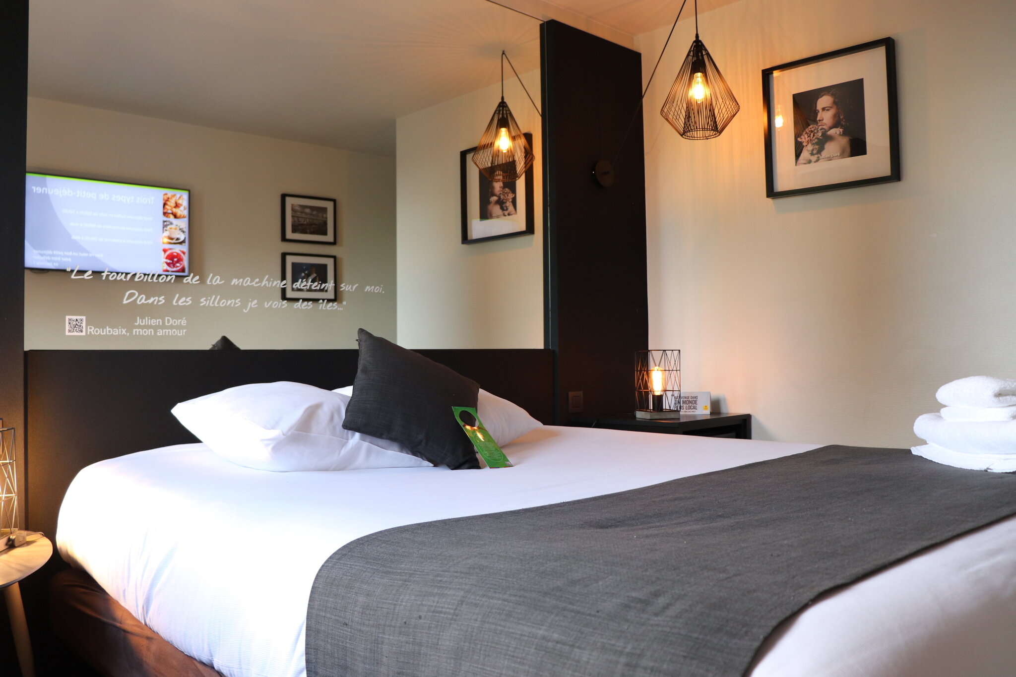 Logis Hôtel des Acacias Lille Neuville en Ferrain 2
