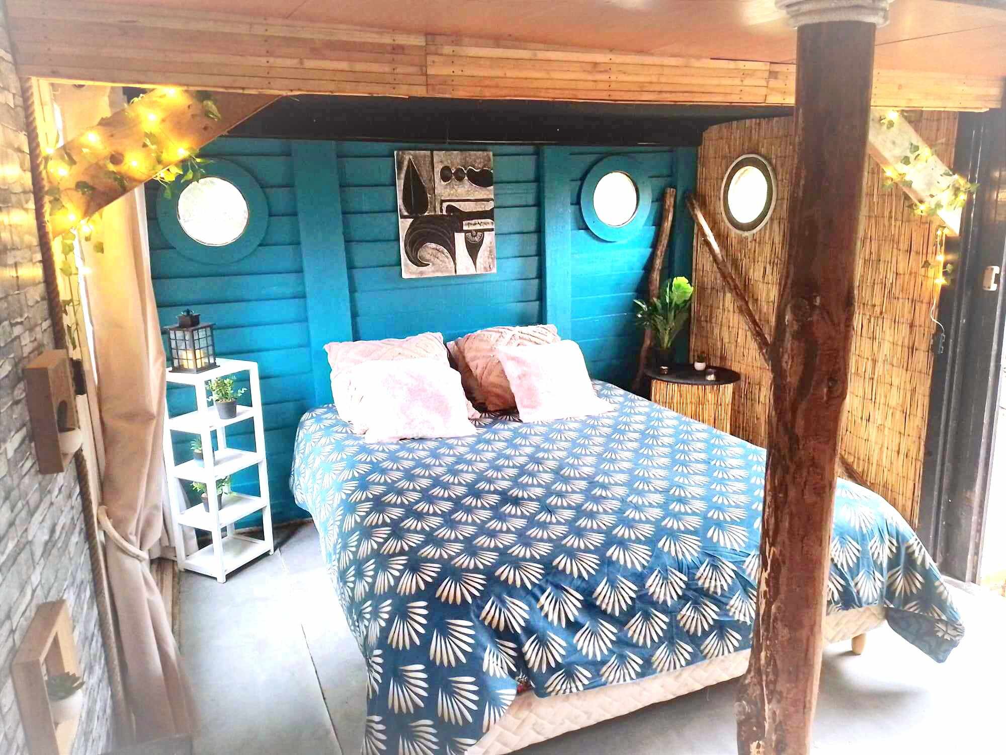 Cabane du Menez 2