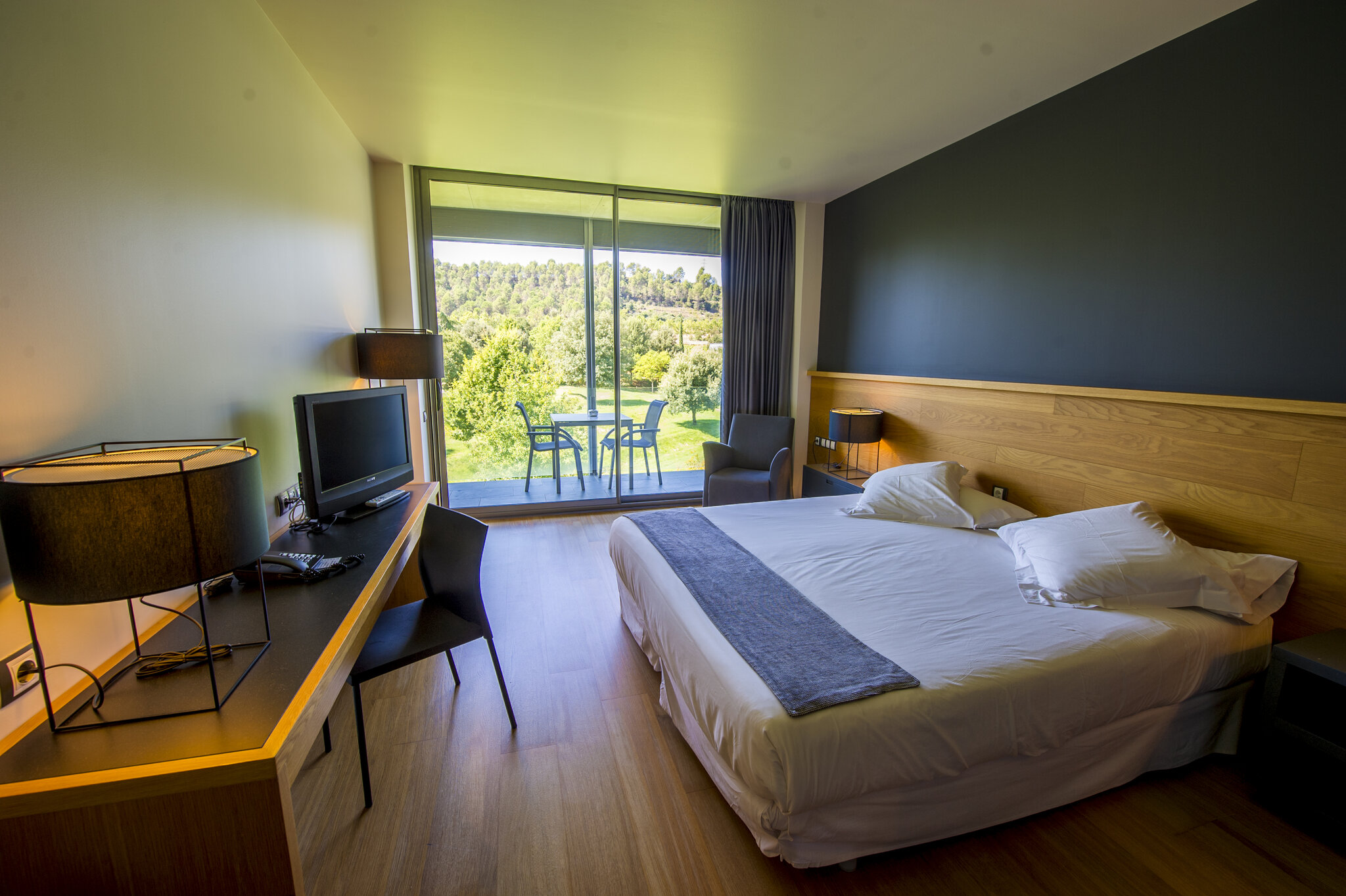 Hotel Món Sant Benet 3