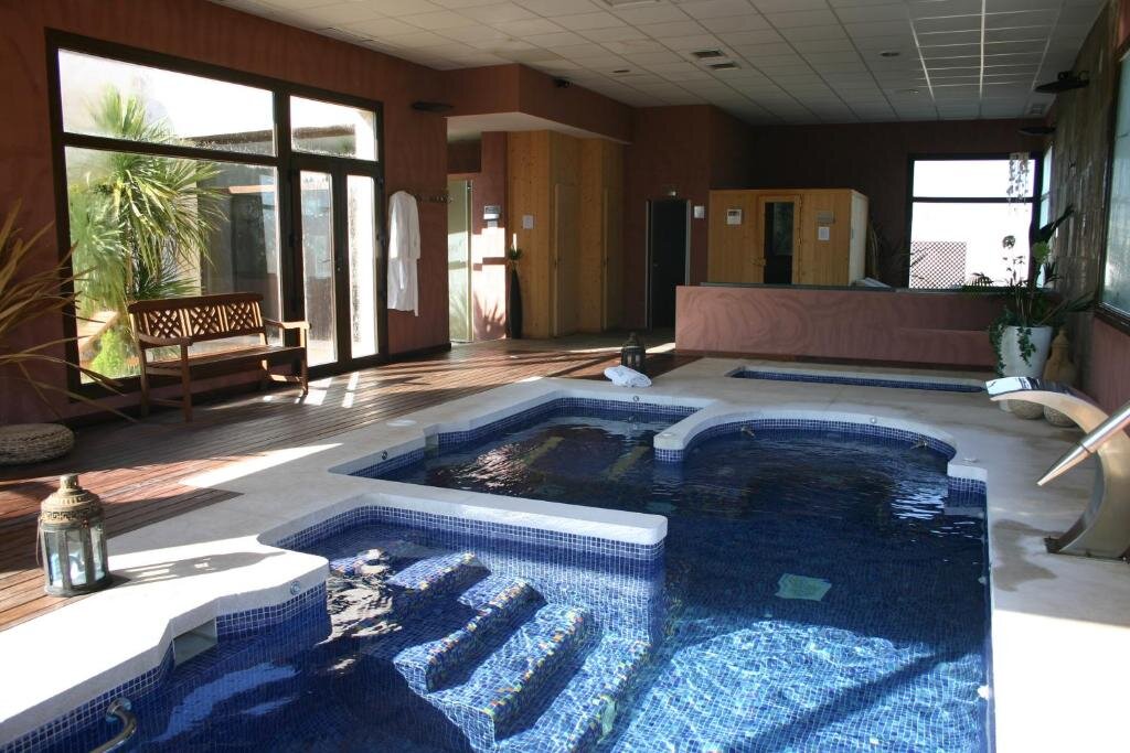 Hotel Spa Villa Nazules 5