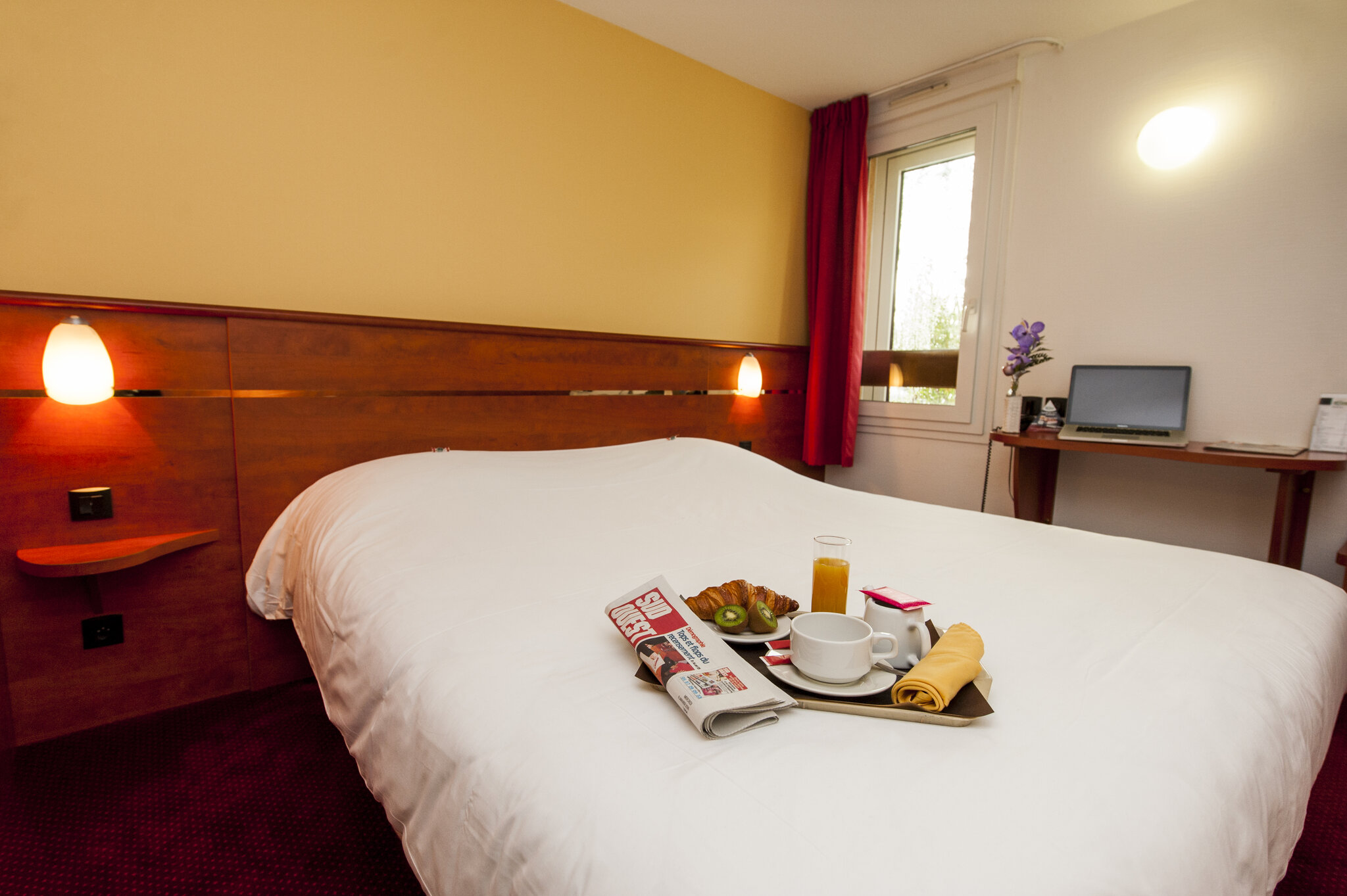 Brit Hotel Agen - L'Aquitaine 2