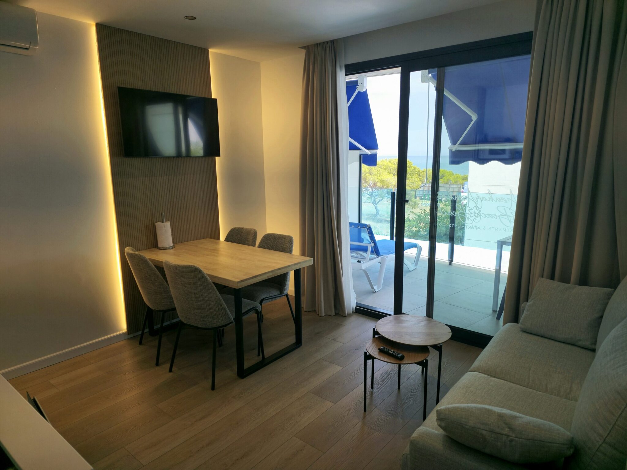 Azahar Beach Apartments & Spa 3