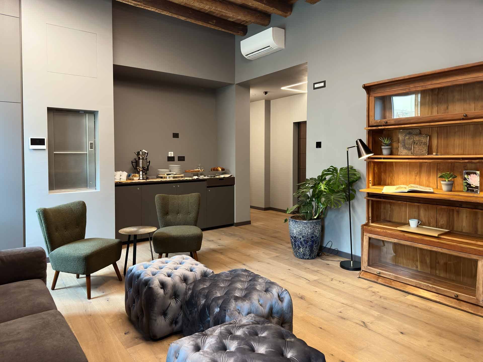 AR Suites&Art 3