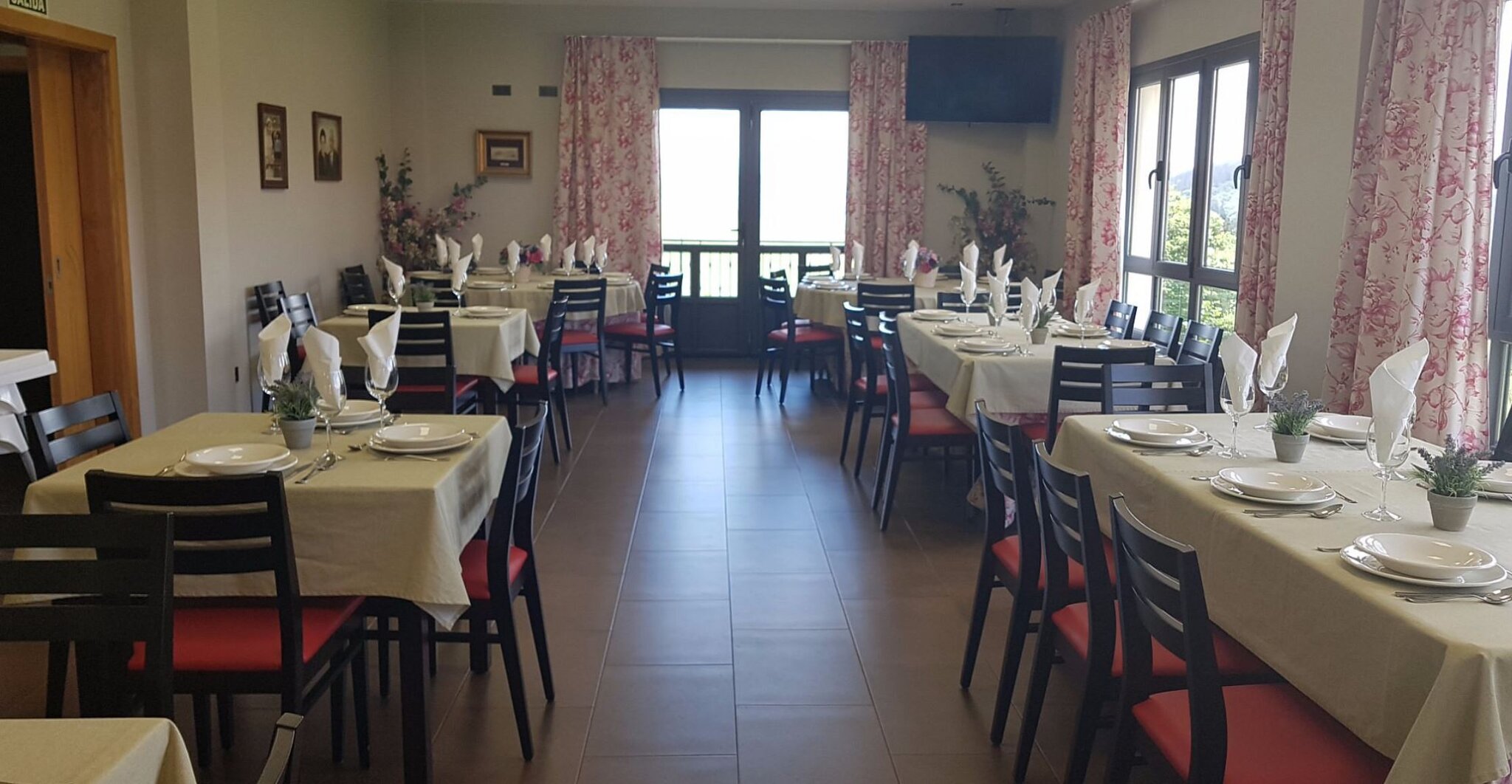 Hotel Restaurante Casa Herminia 4