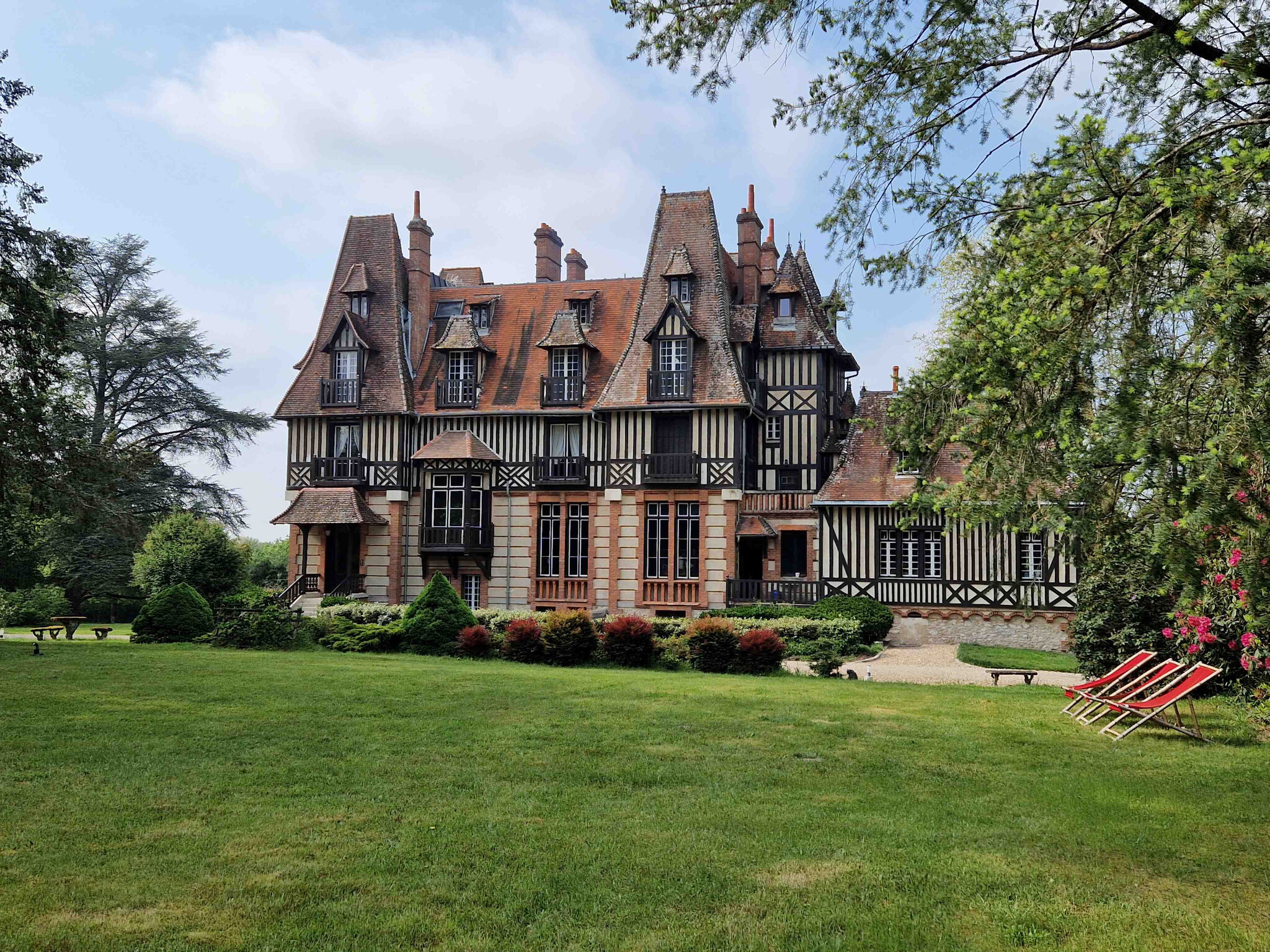 Château Mont Suzey 2