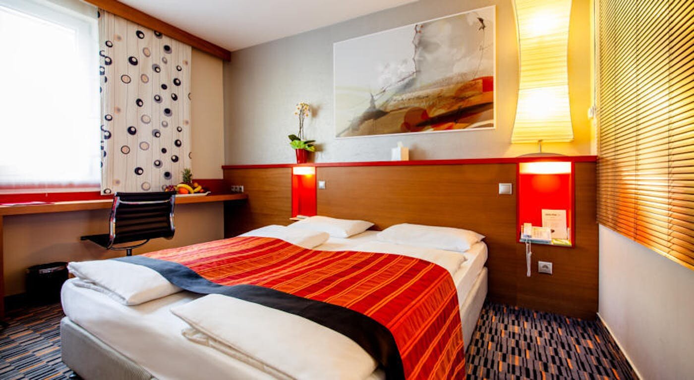 Royal Park Hotel Budapest 4