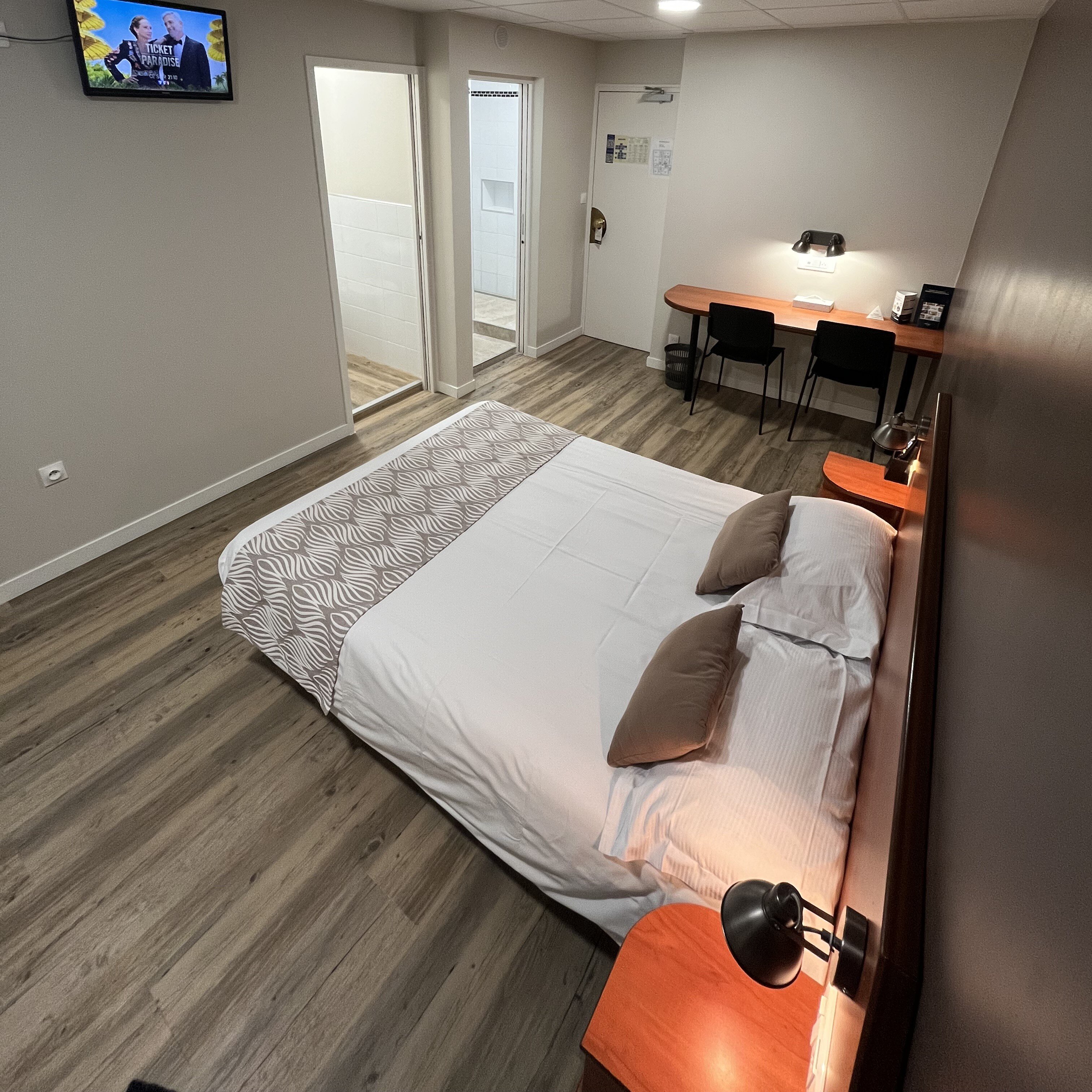 Nouvel Hôtel 4