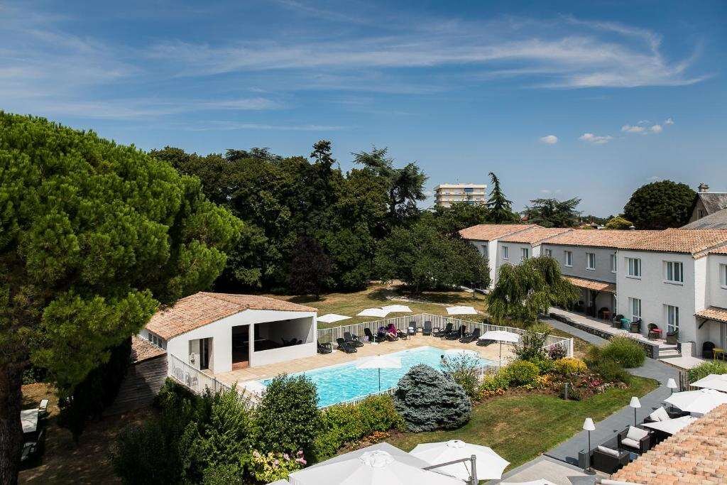 Hôtel-Restaurant-Spa Le Rabelais 4