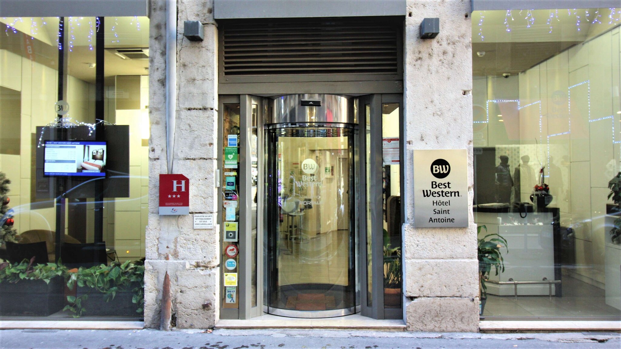 Best Western Hôtel Saint-Antoine Lyon 4