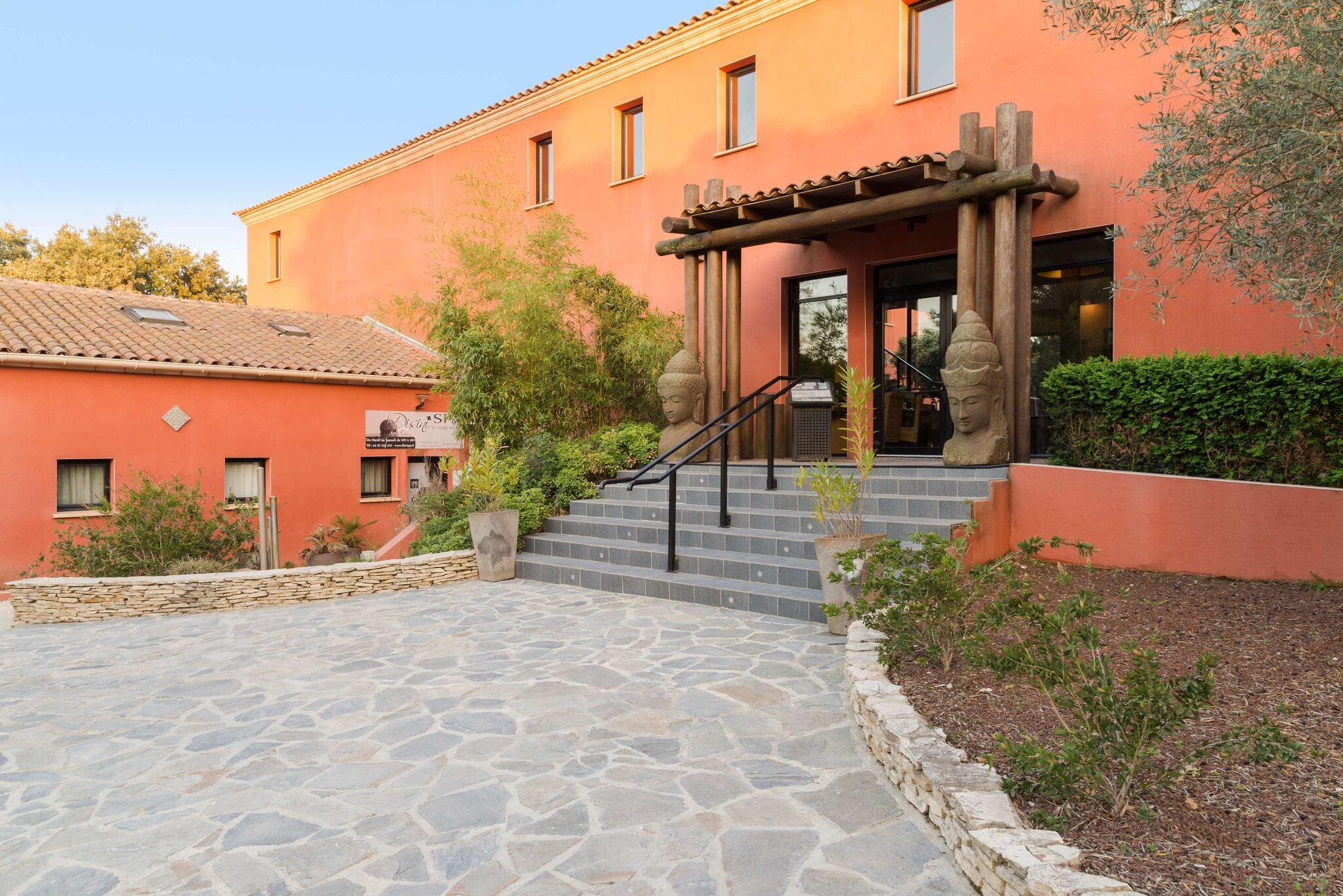 Hôtel Restaurant Spa Disini Montpellier Est, The Originals Relais