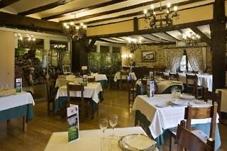 Hotel Izalde 4