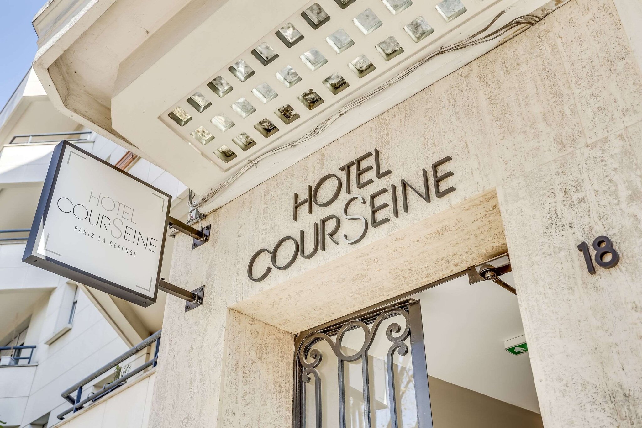 Hôtel CourSeine 4