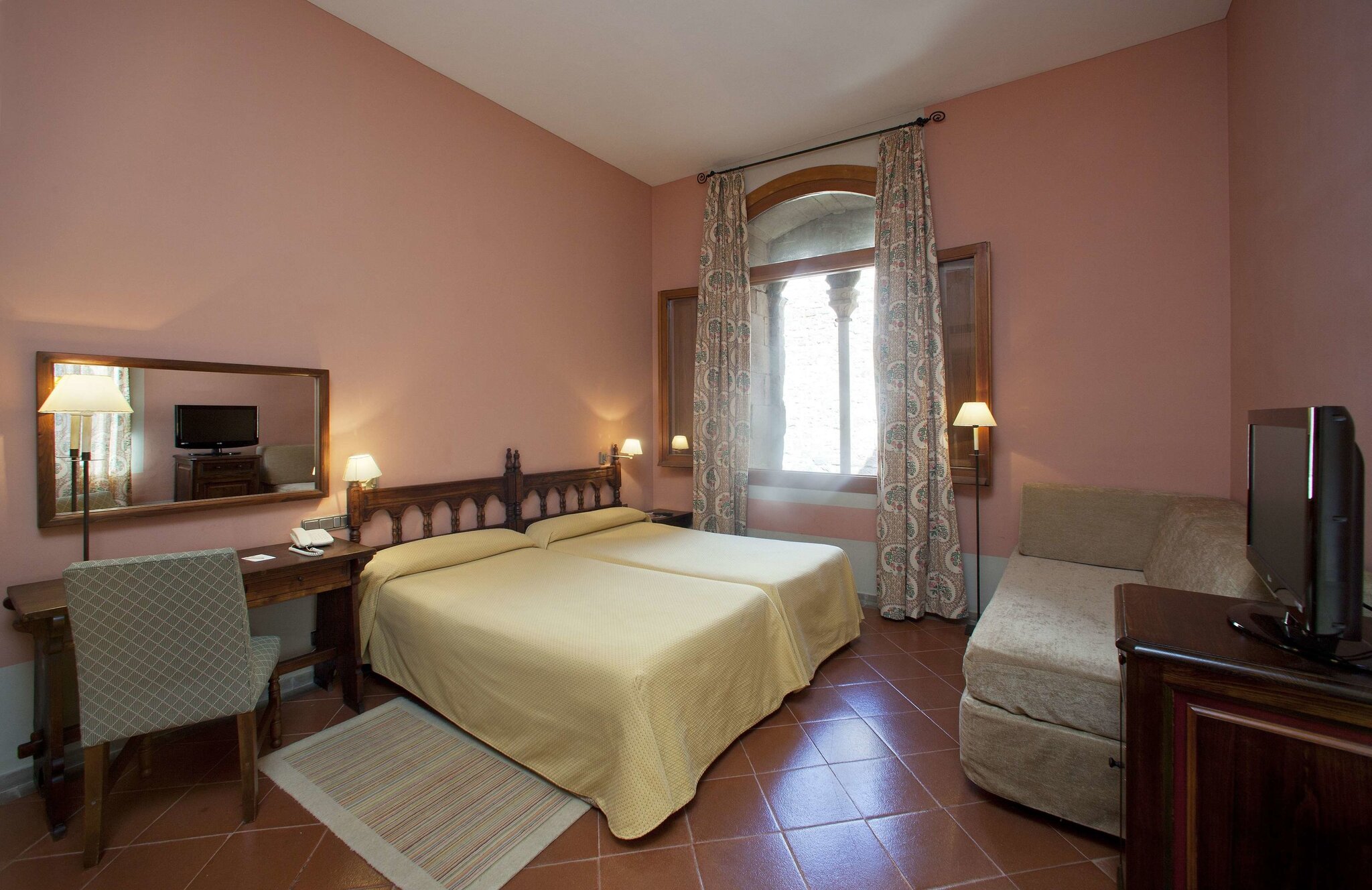 Parador de Cardona 2