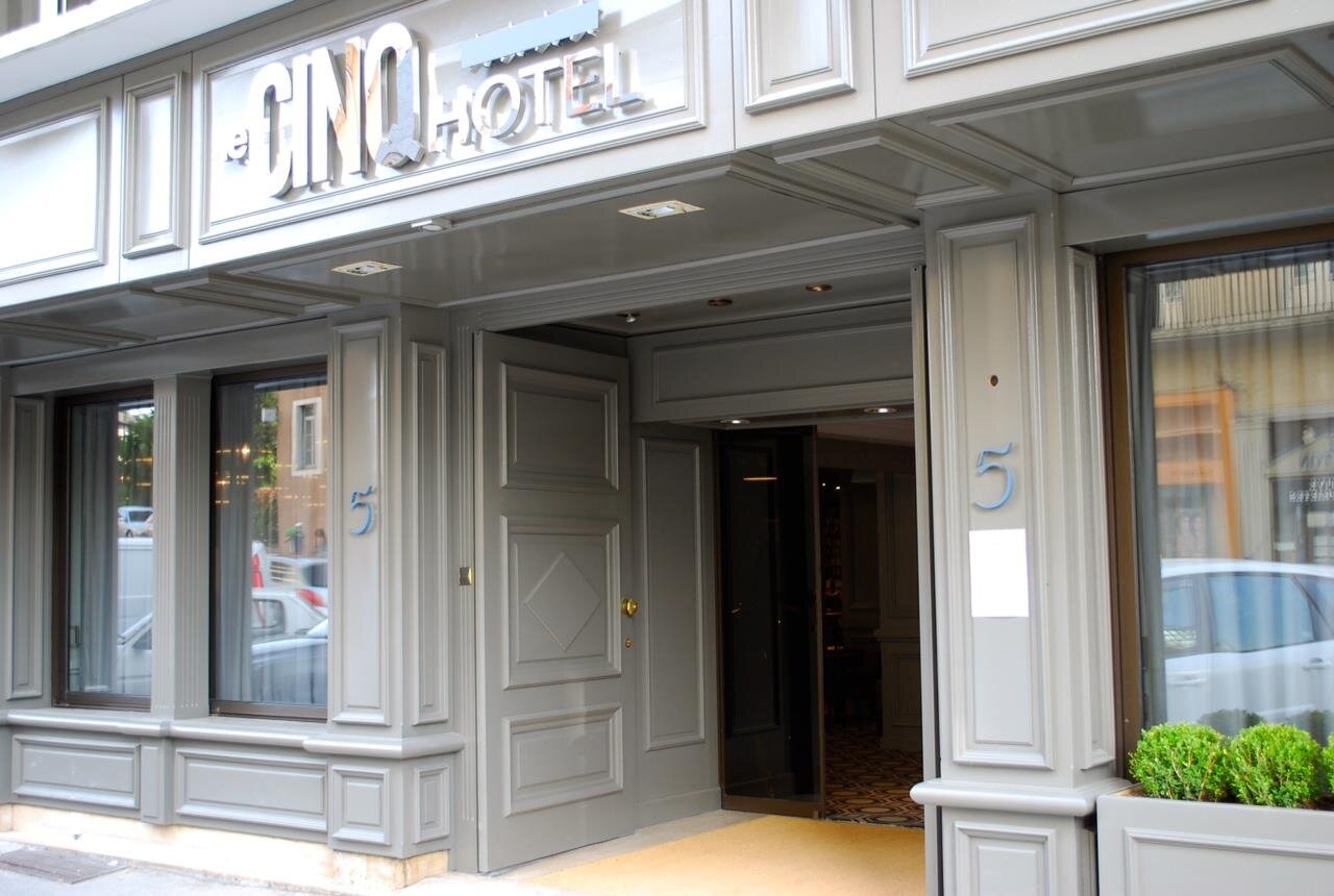 Hôtel le Cinq 3