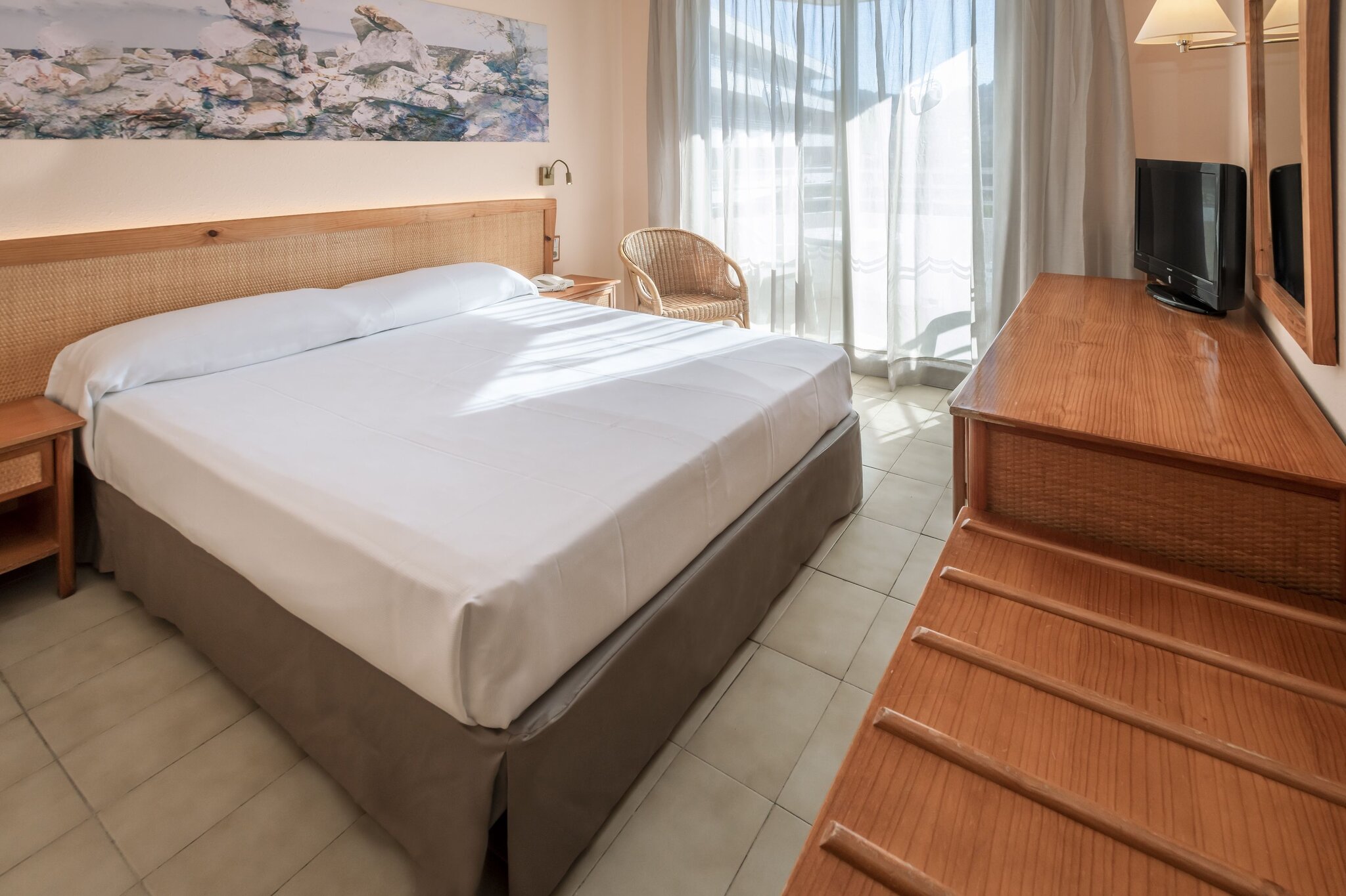Hotel GHT Oasis Tossa & Spa 2