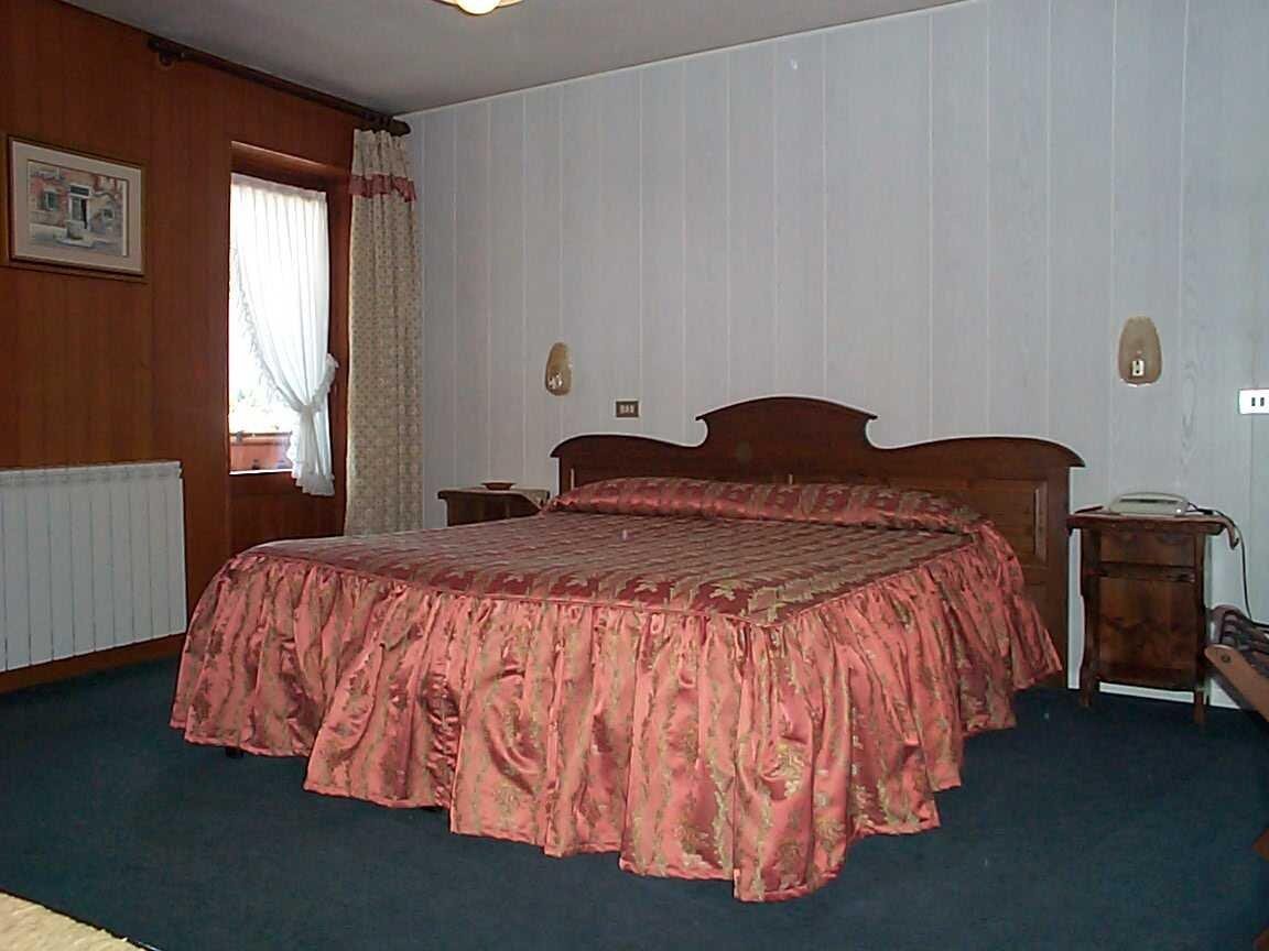 Hotel Santa San 5
