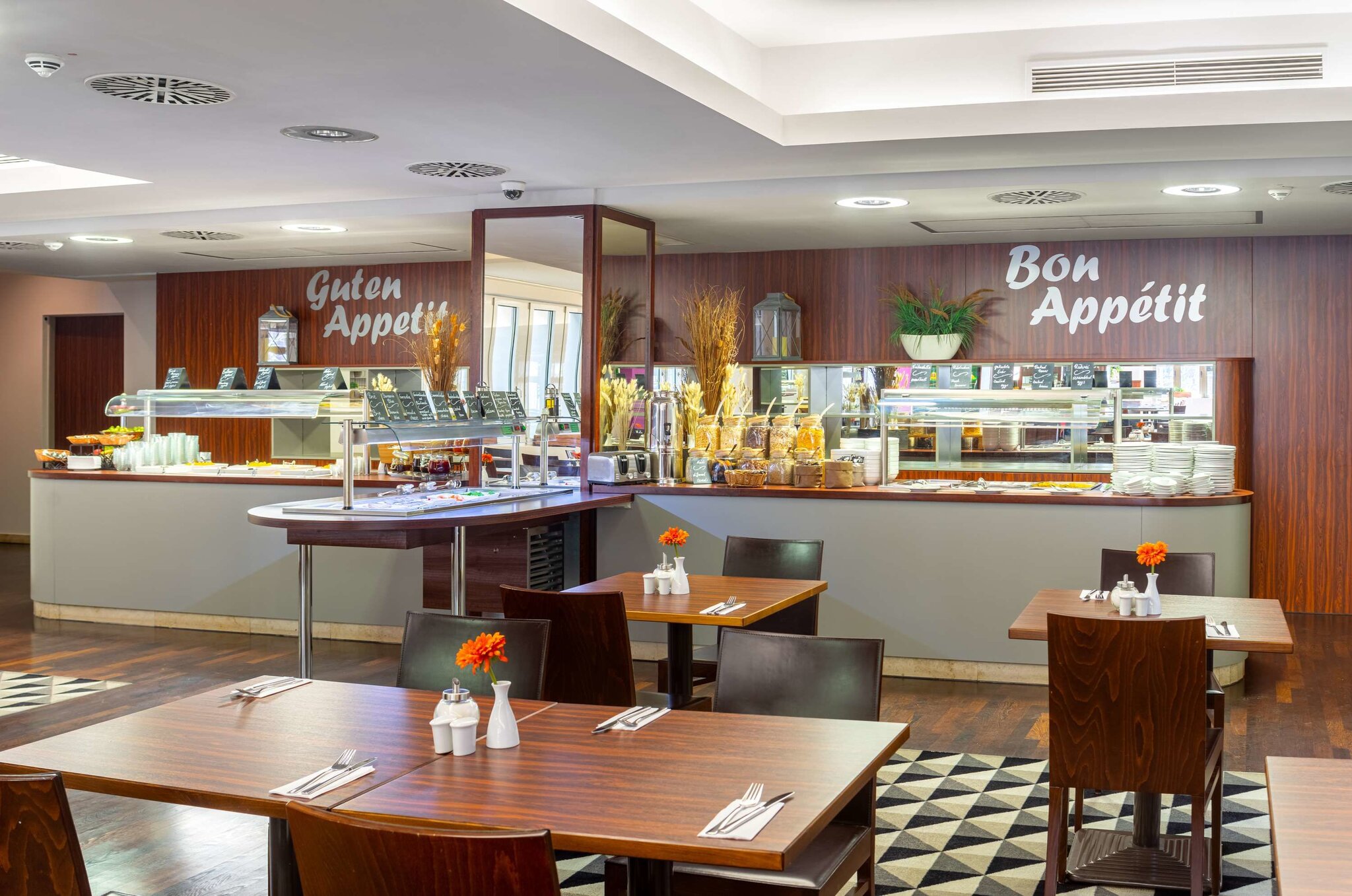 Azimut Hotel Cologne City Center 3