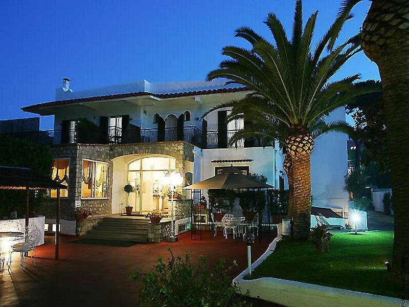 Hotel Lord Byron 3