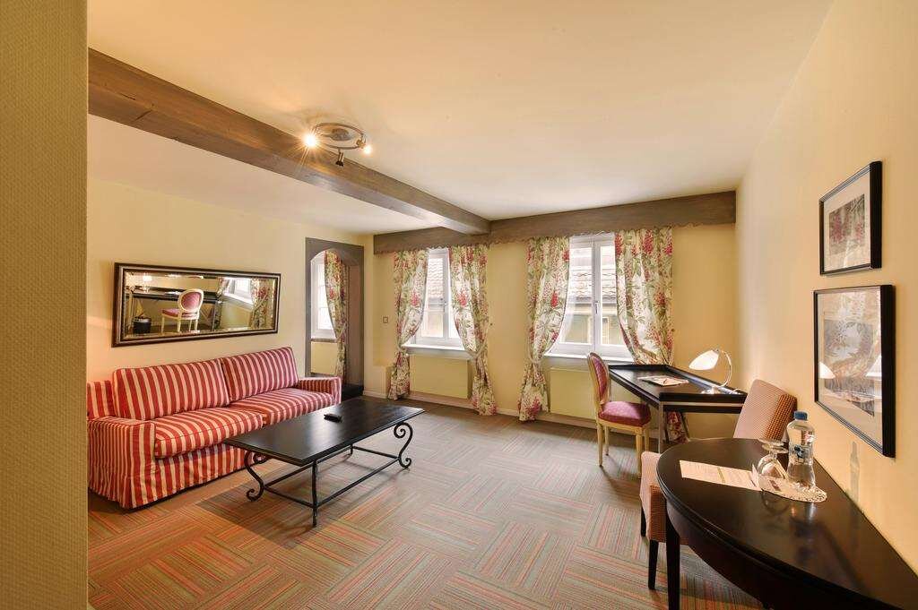 Hotel & Taverne Schwan 4