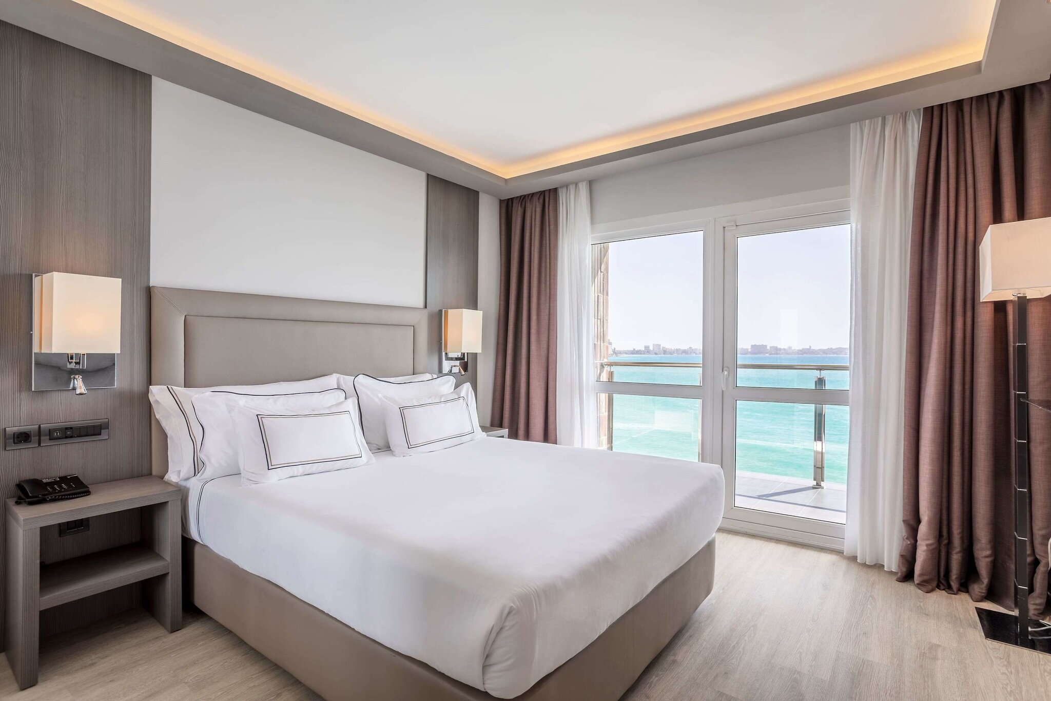 Meliá Alicante 4