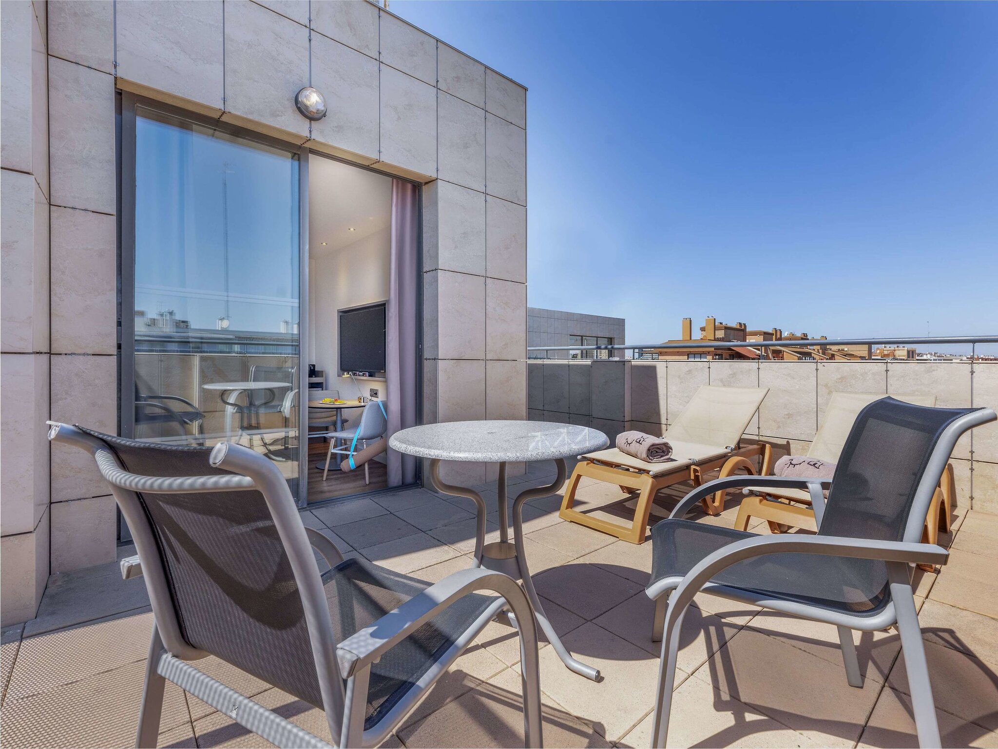 Innside Valencia Oceanic 4