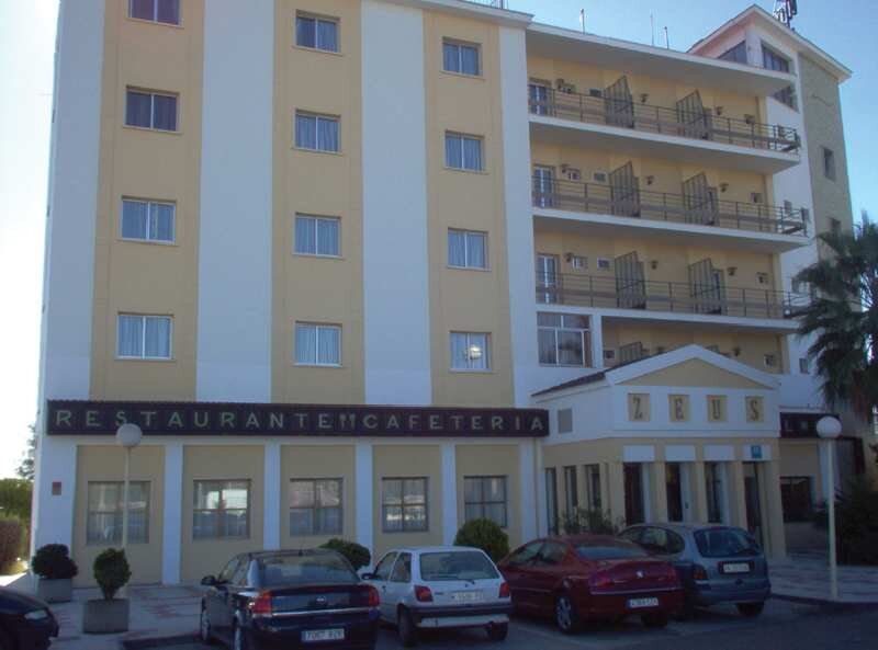Hotel Zeus 4