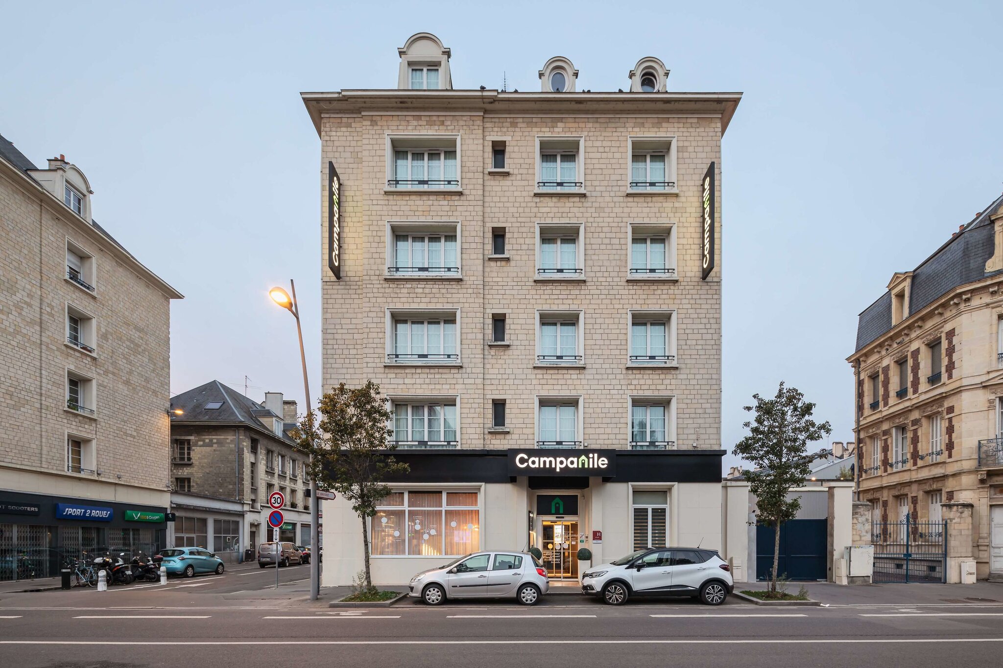 Campanile PRIME - Caen Centre Gare 4