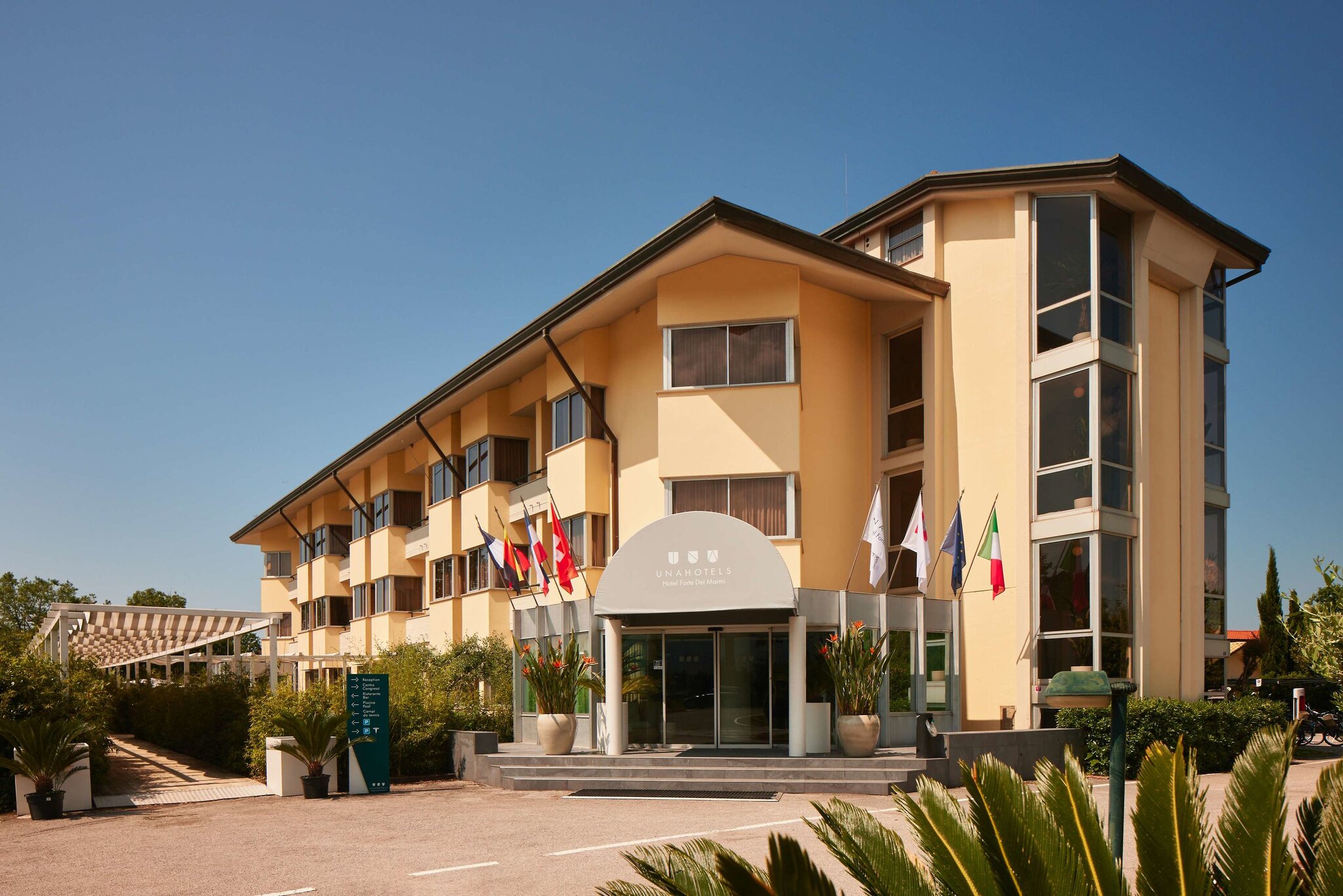 UNA HOTELS Forte dei Marmi 4
